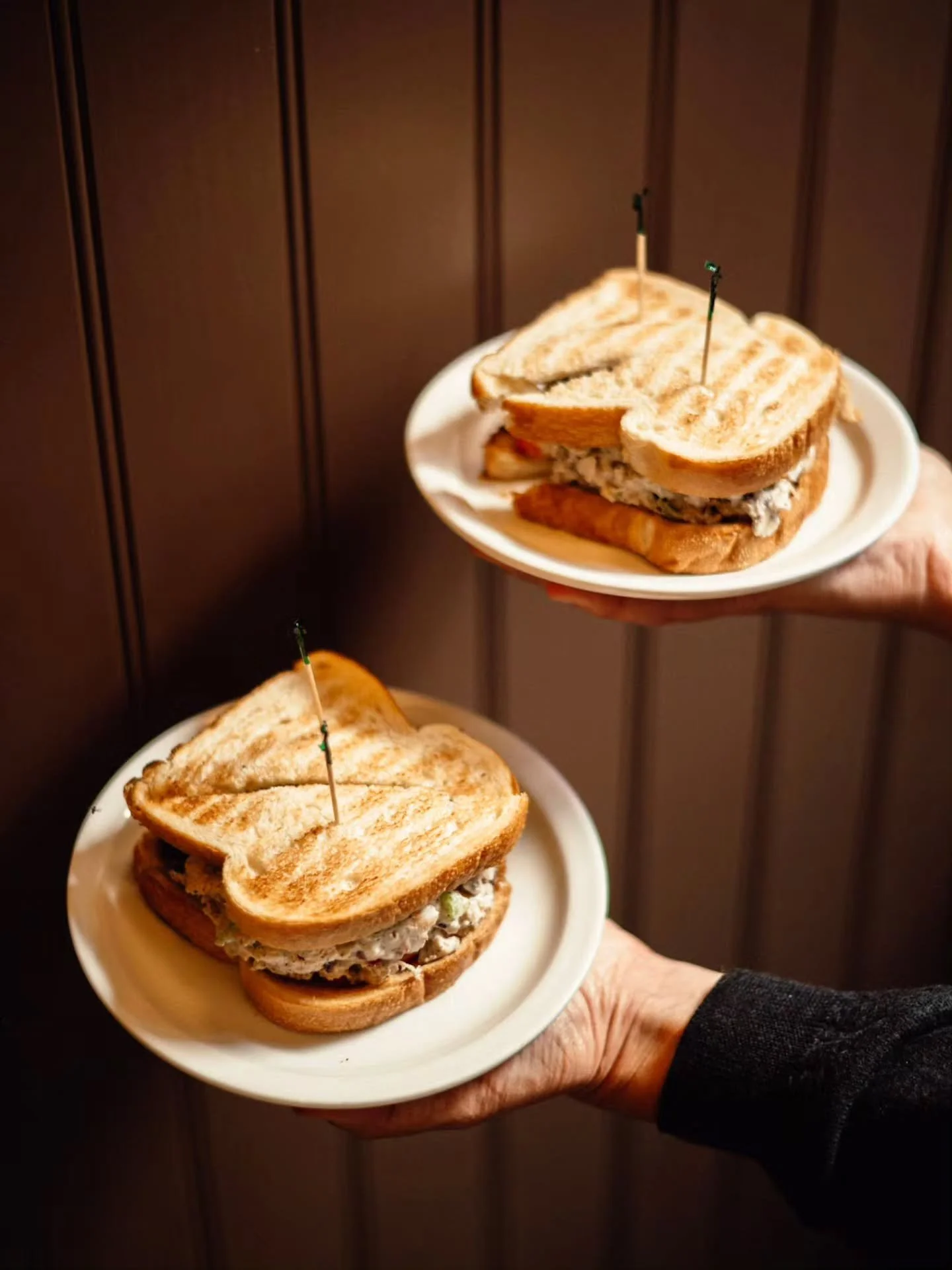 It just wouldn't be lunchtime without our chicken salad sandwich. 💘