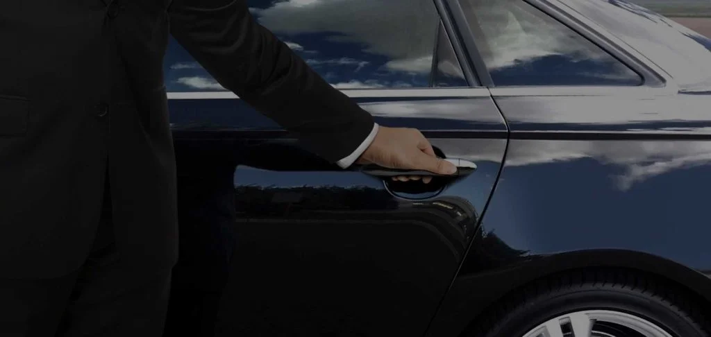 Elegant-Image-Limos-Hero-Image-3.jpg
