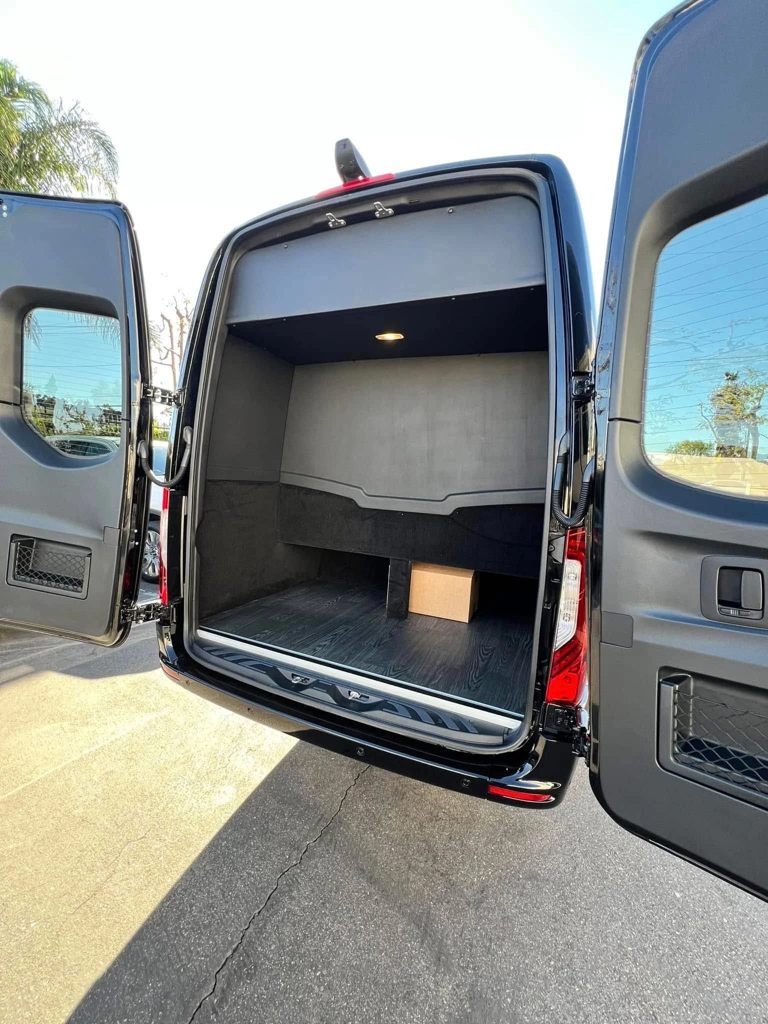 13 passenger Shuttle Sprinter 5.jpeg