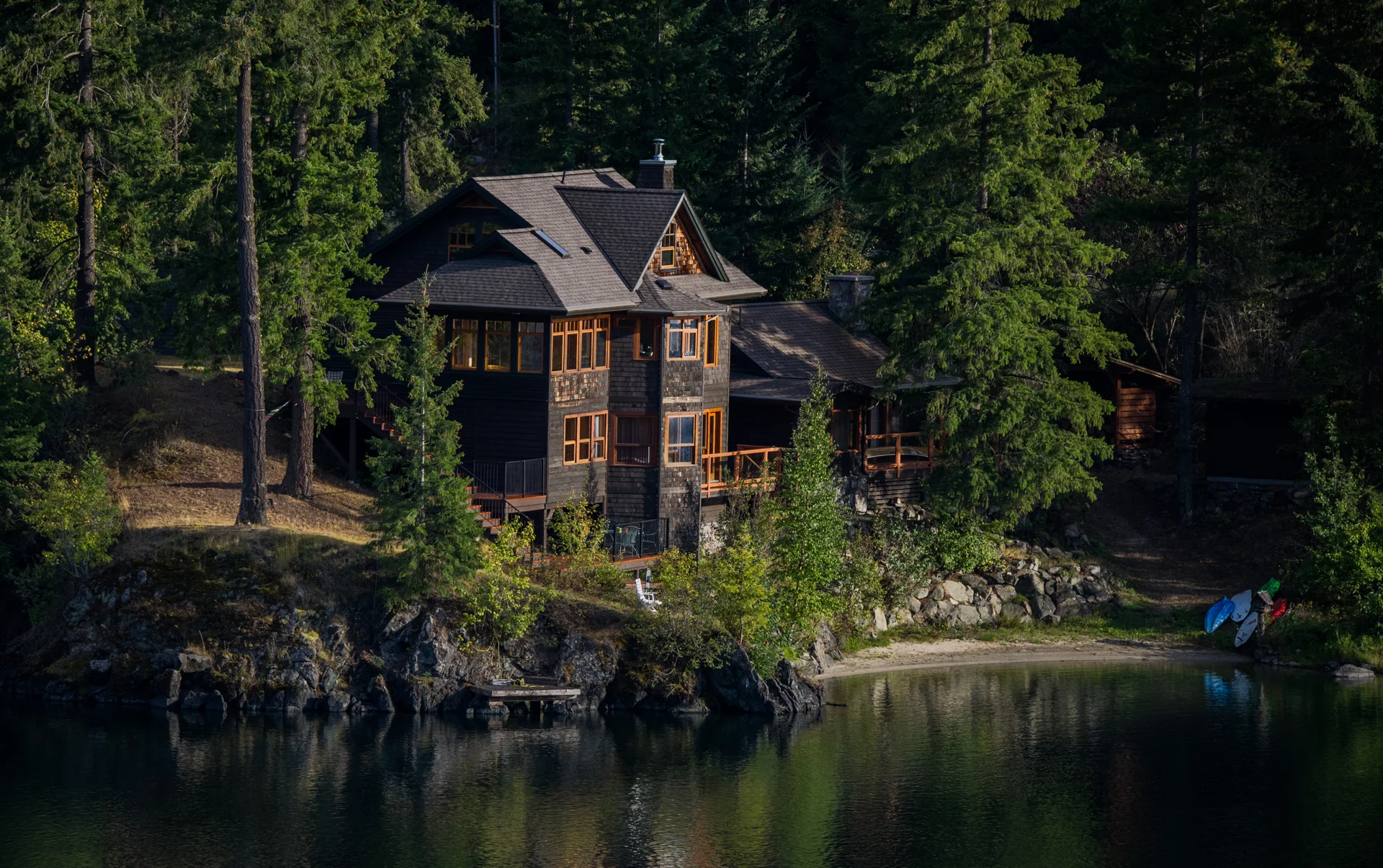 Residence on Kootenay River