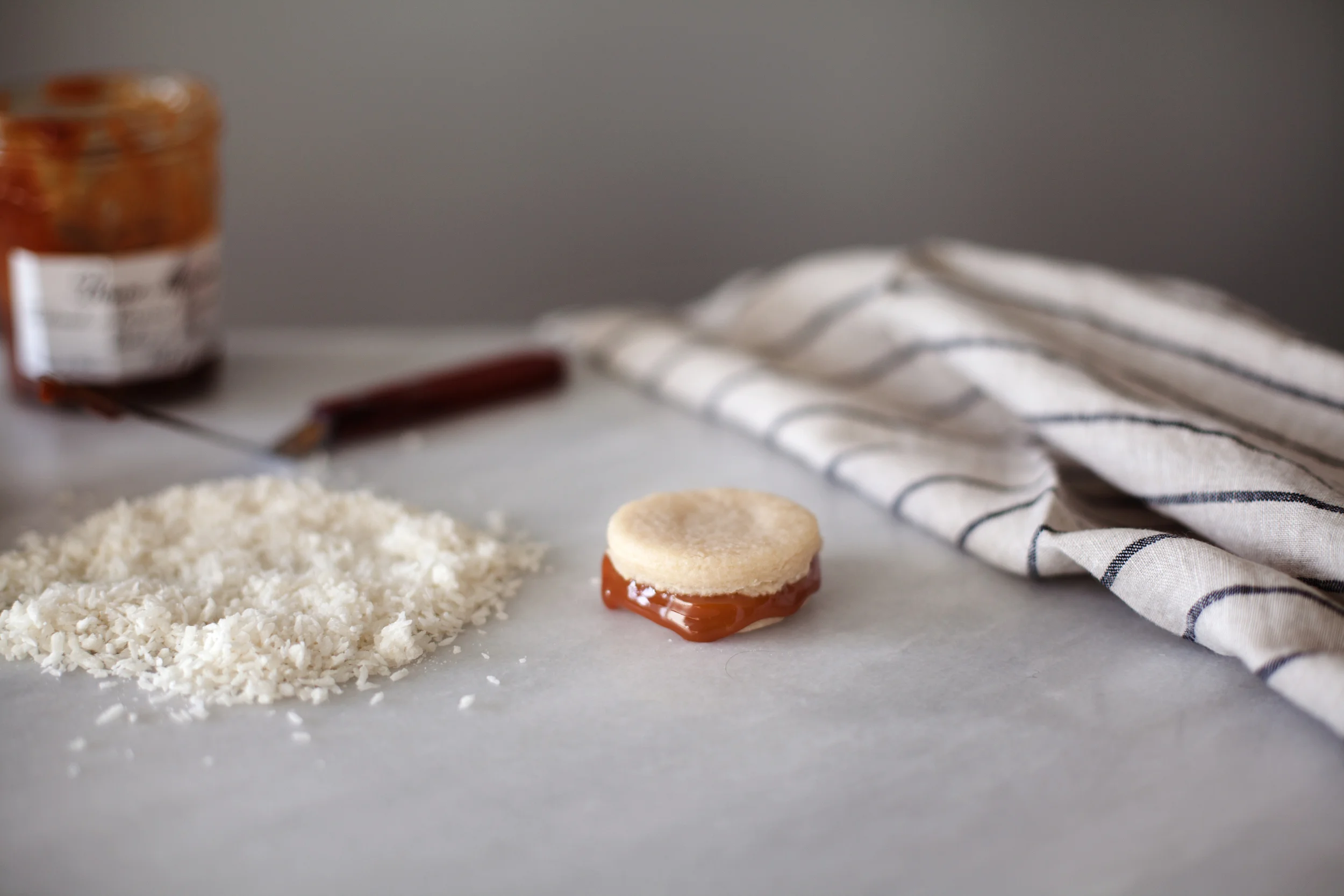 alfajores vi.jpg