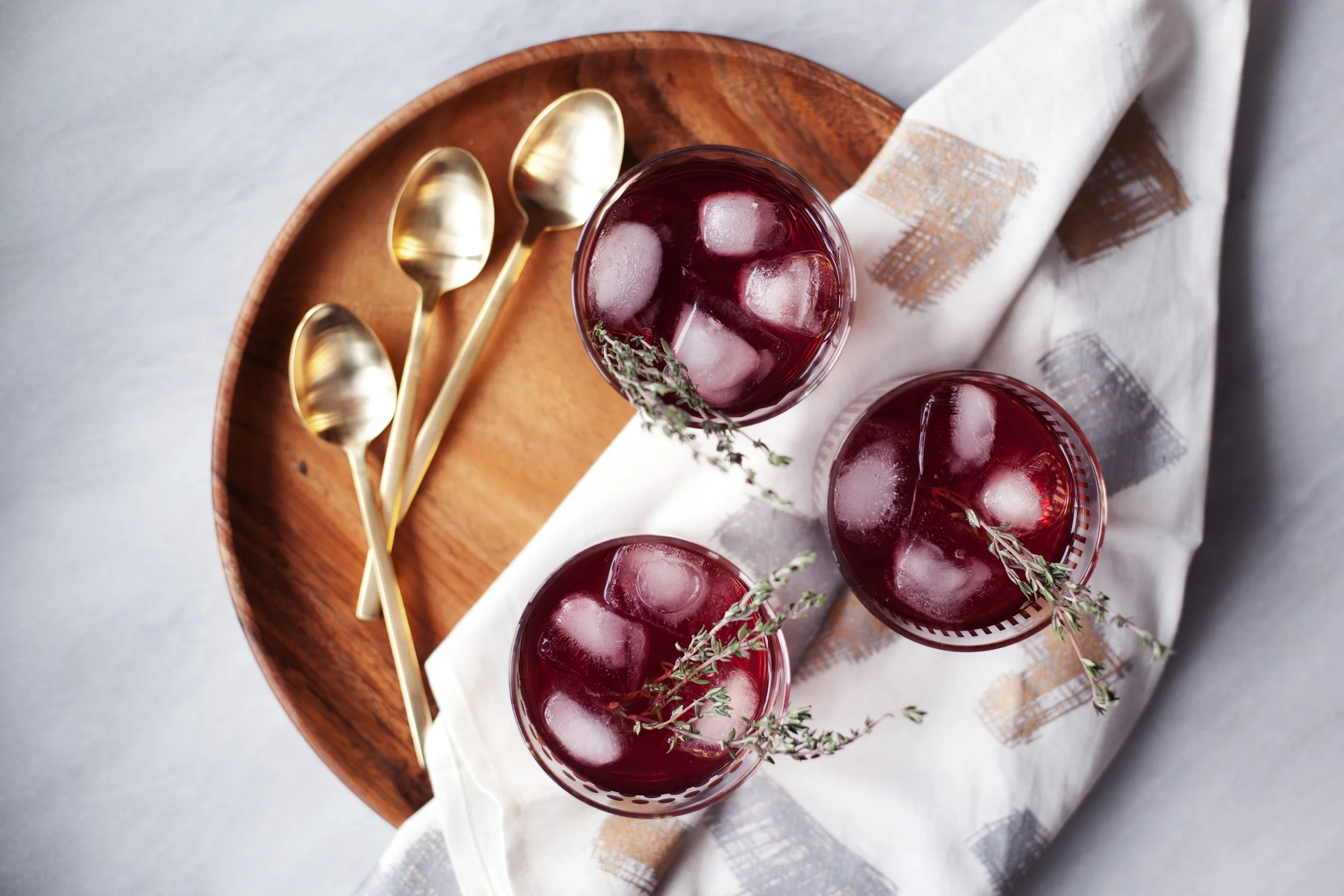 pomegranate thyme spritzer.jpg