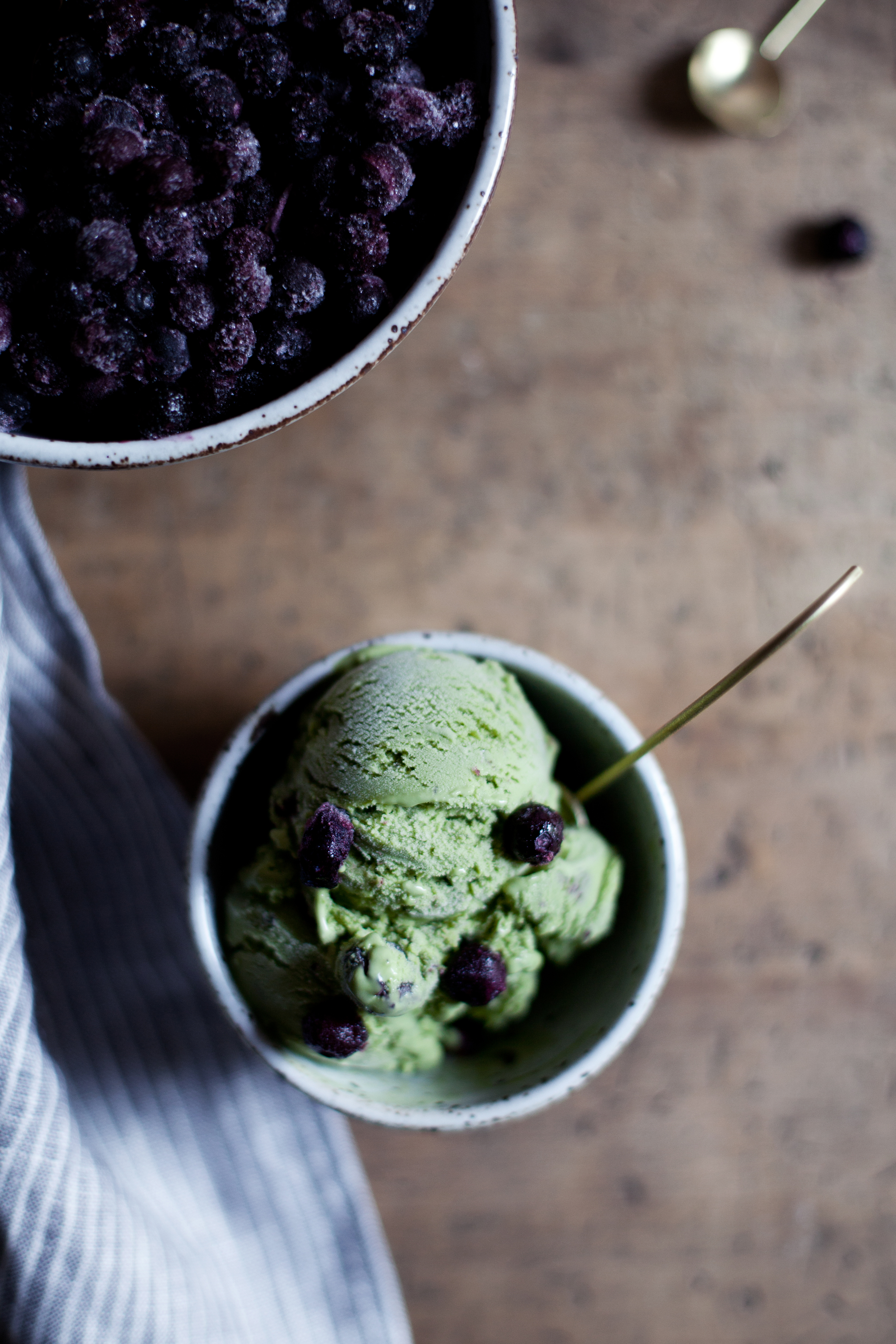roasted blueberry green tea ice cream viii.jpg