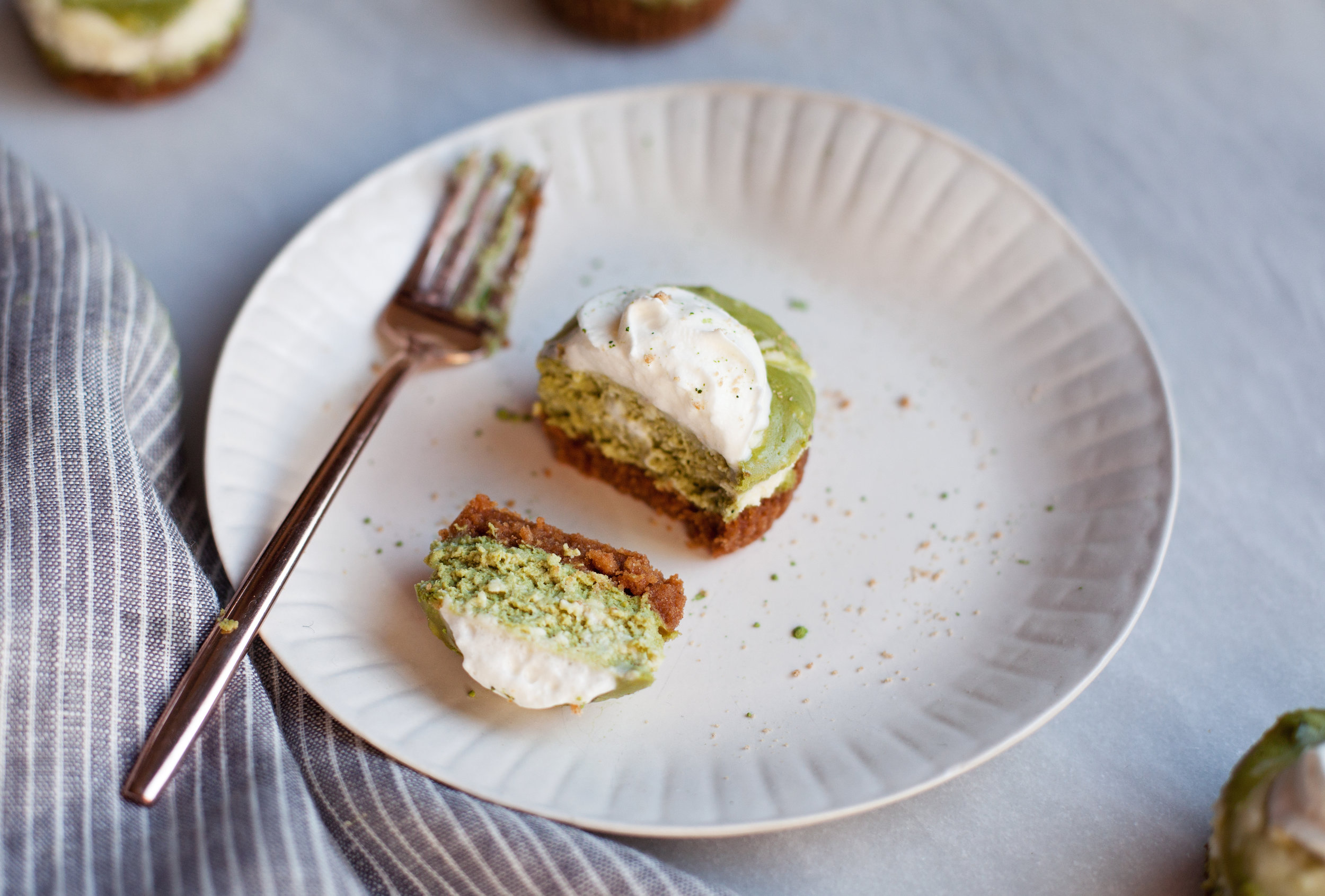 mini matcha cheesecake v.jpg