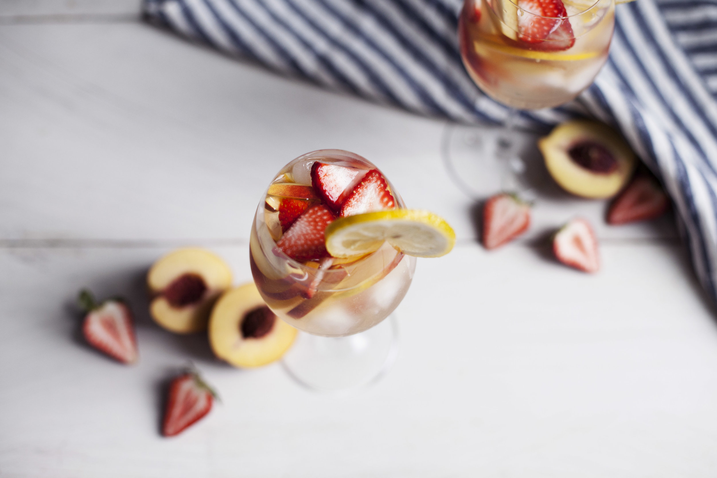strawberry peach sangria xv.jpg