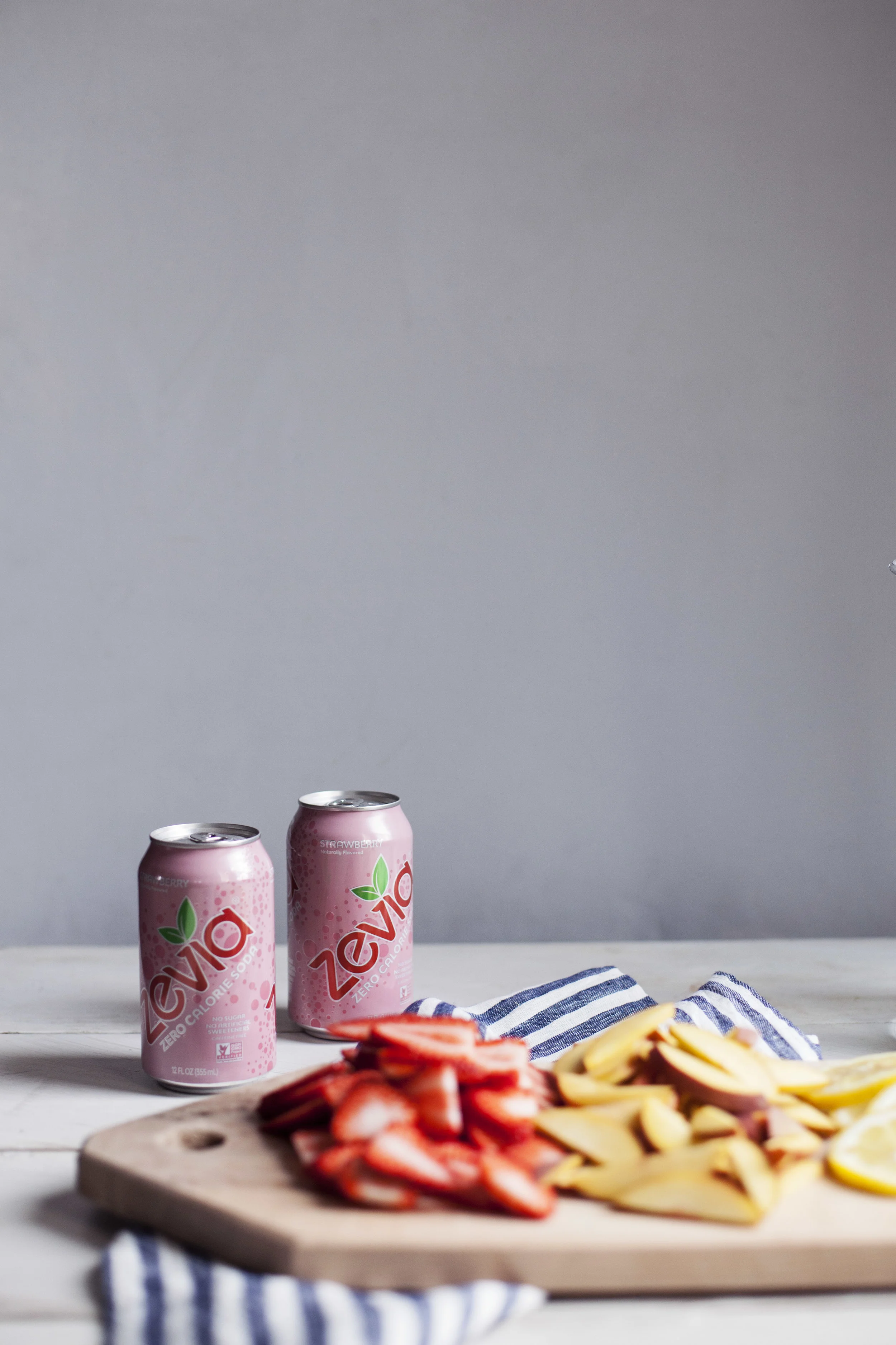 strawberry peach sangria iv.jpg