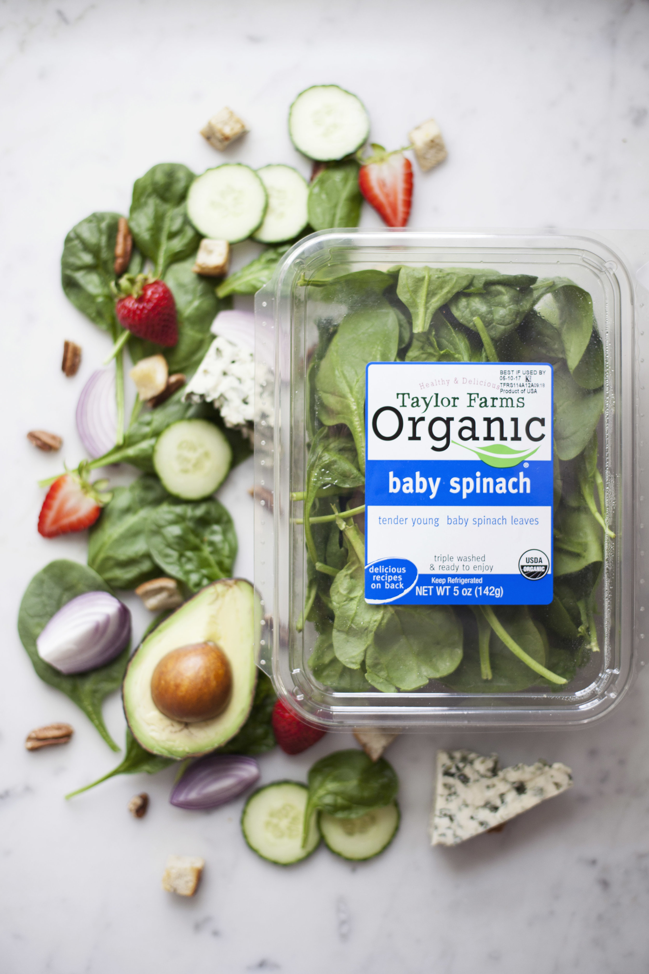 spinach salad v.jpg