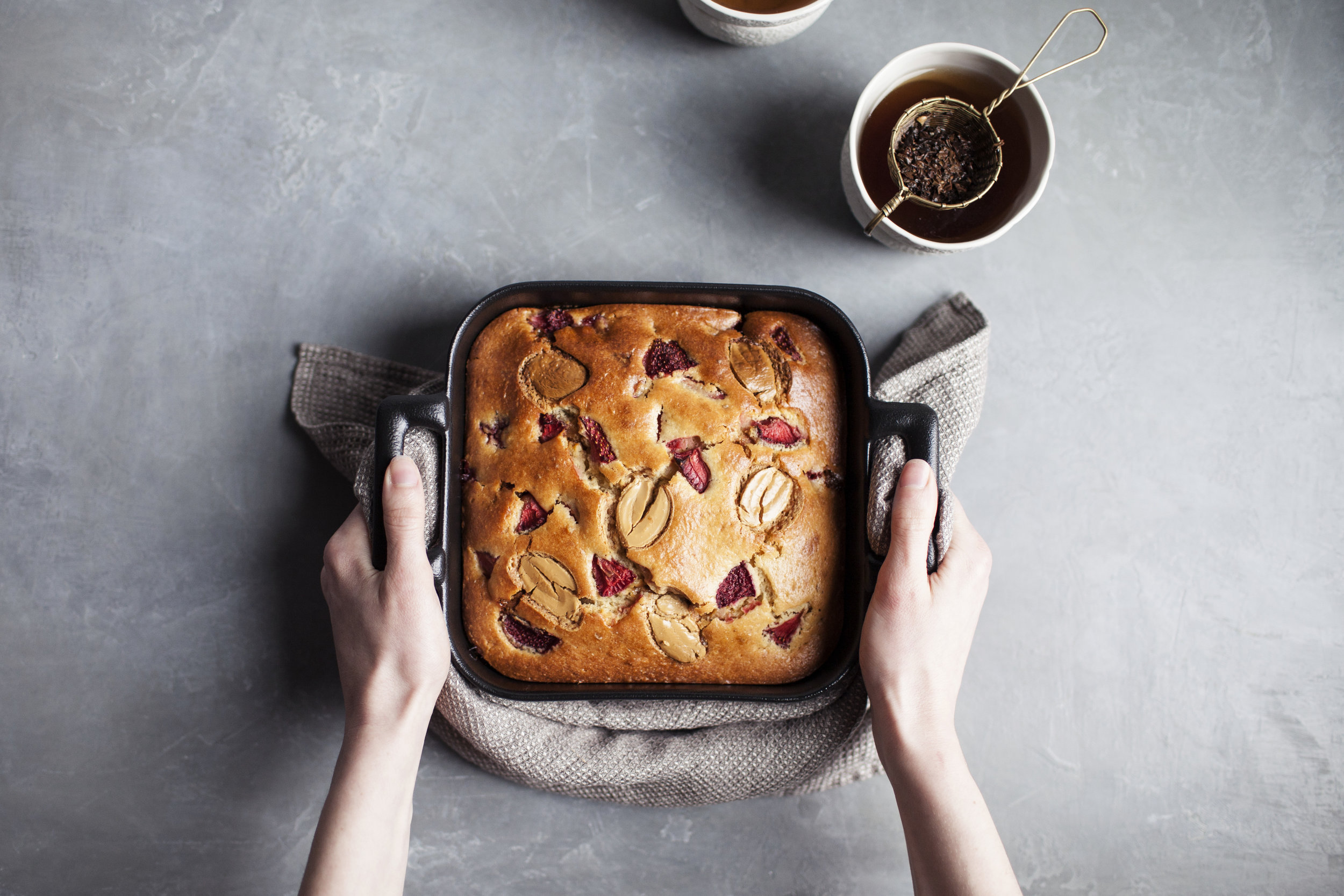 strawberry dulce snack cake vii.jpg