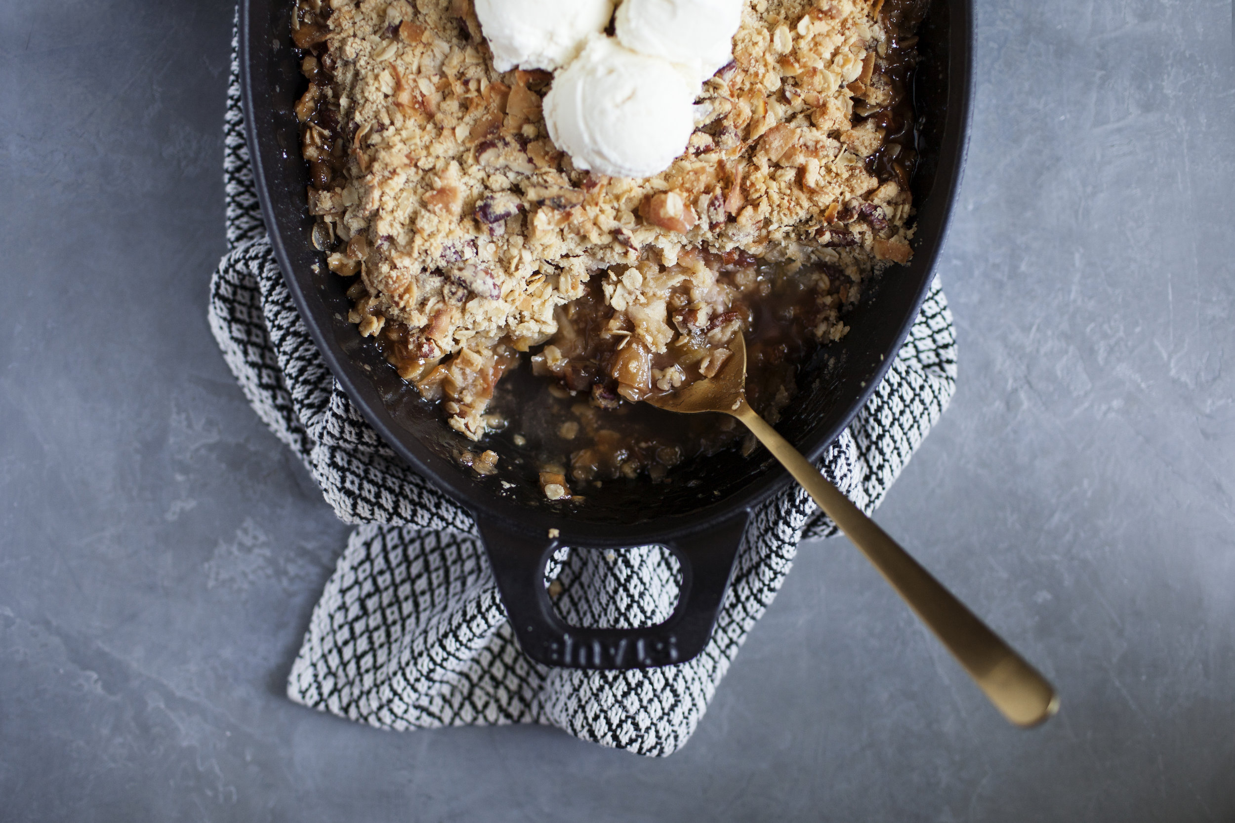 rhubarb apple coconut crisp iv.jpg