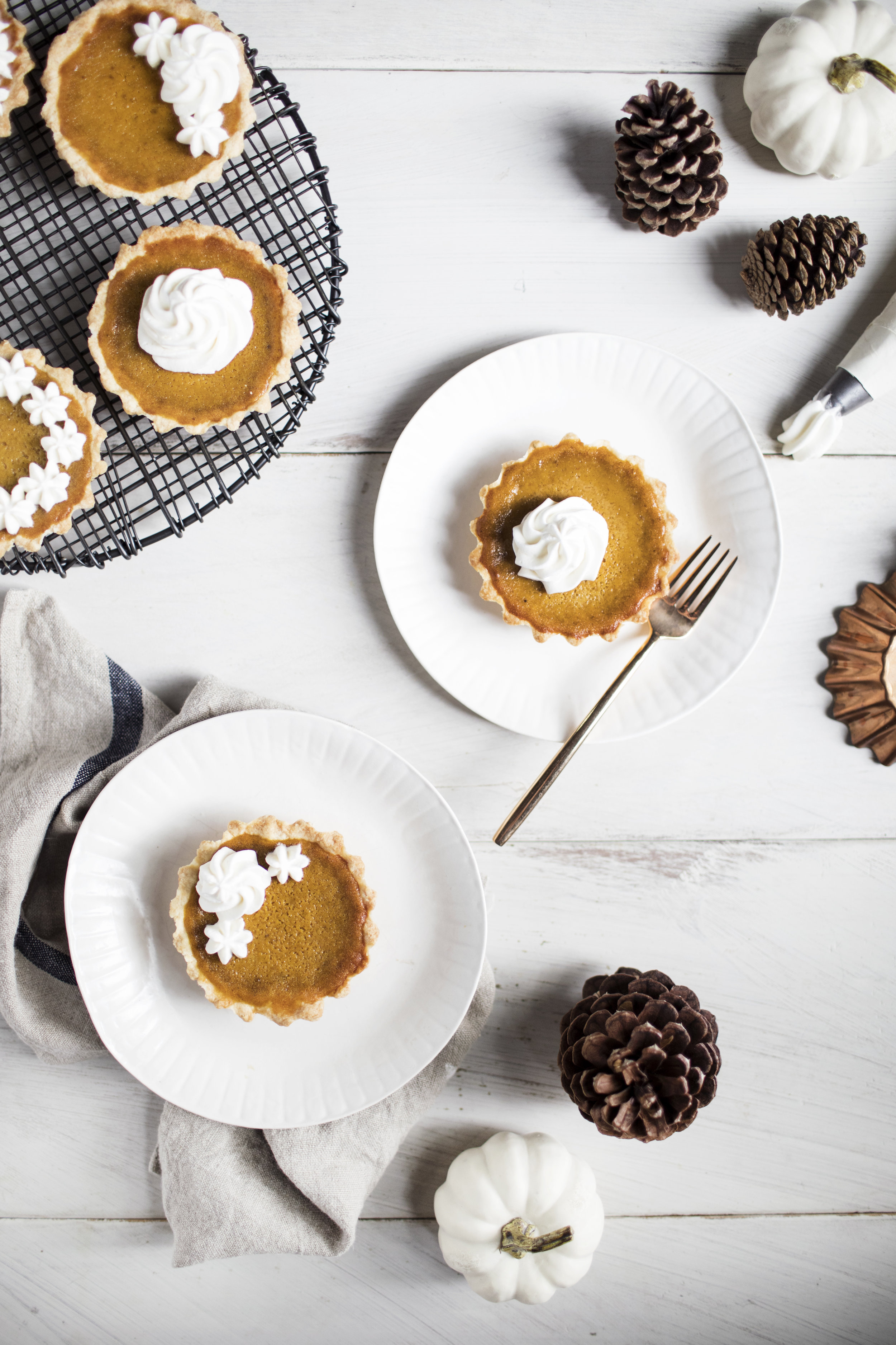 pumpkin chai tartlets v.jpg