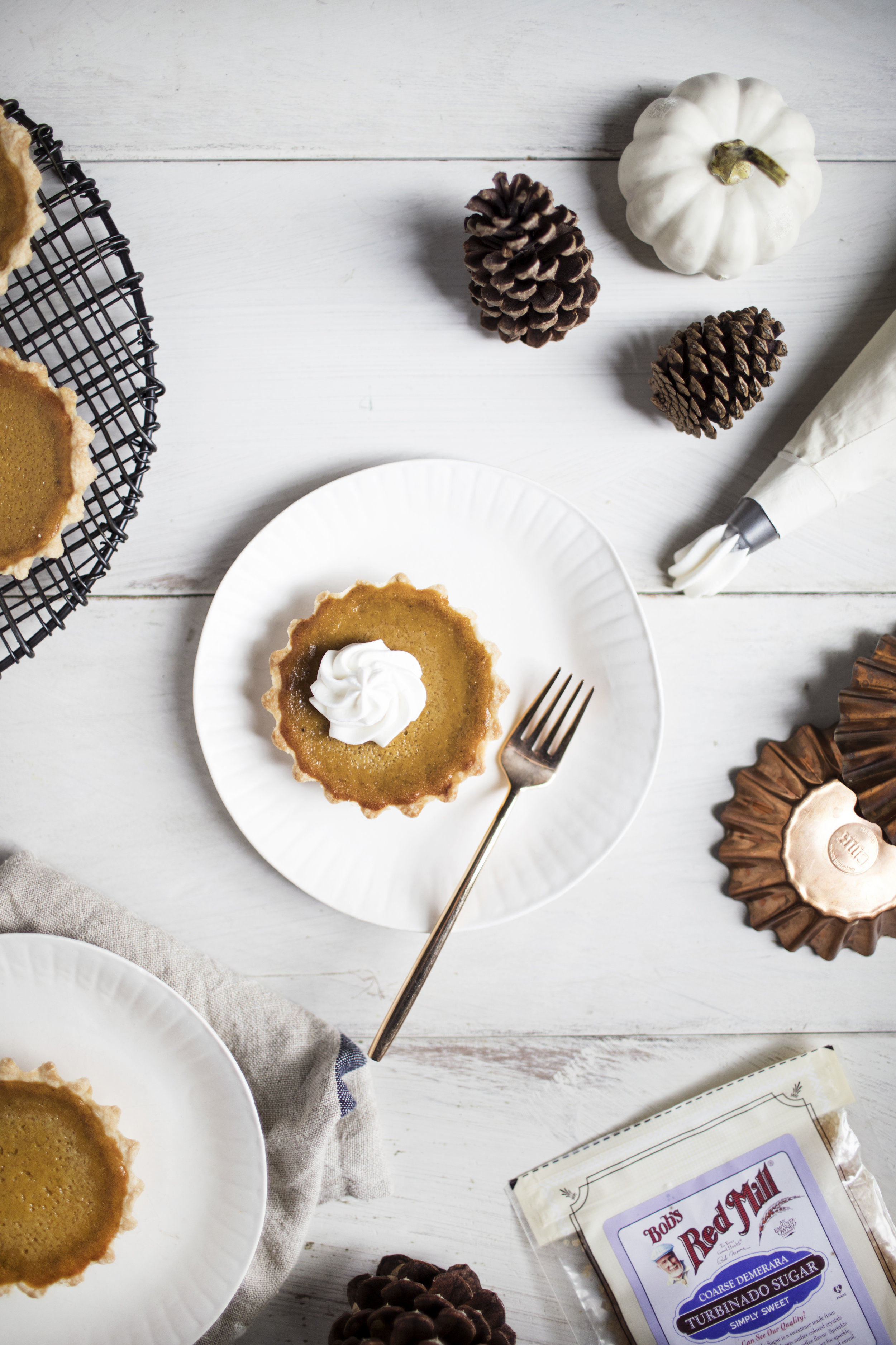 pumpkin chai tartlets i.jpg