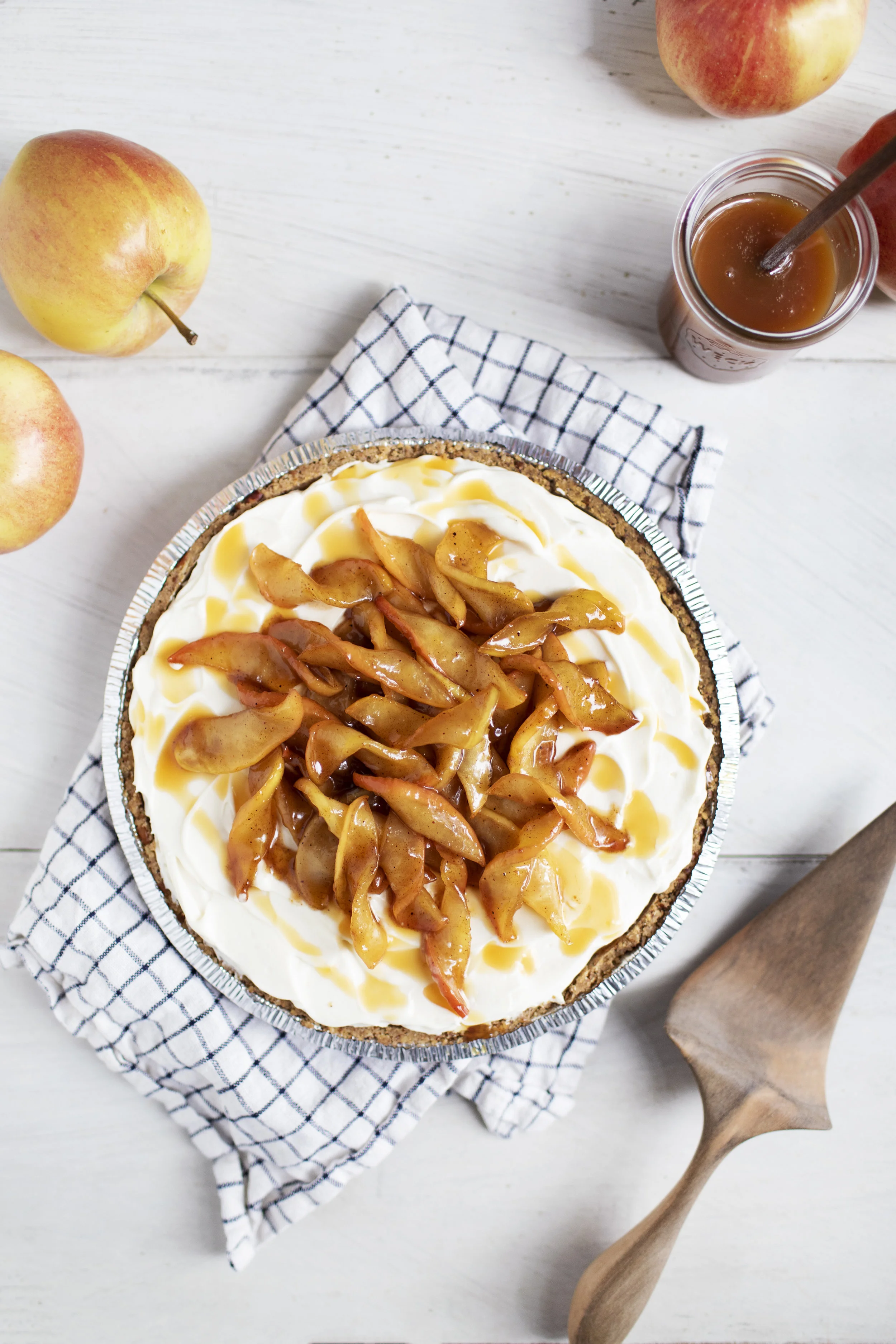 no-bake apple pie iii.jpg