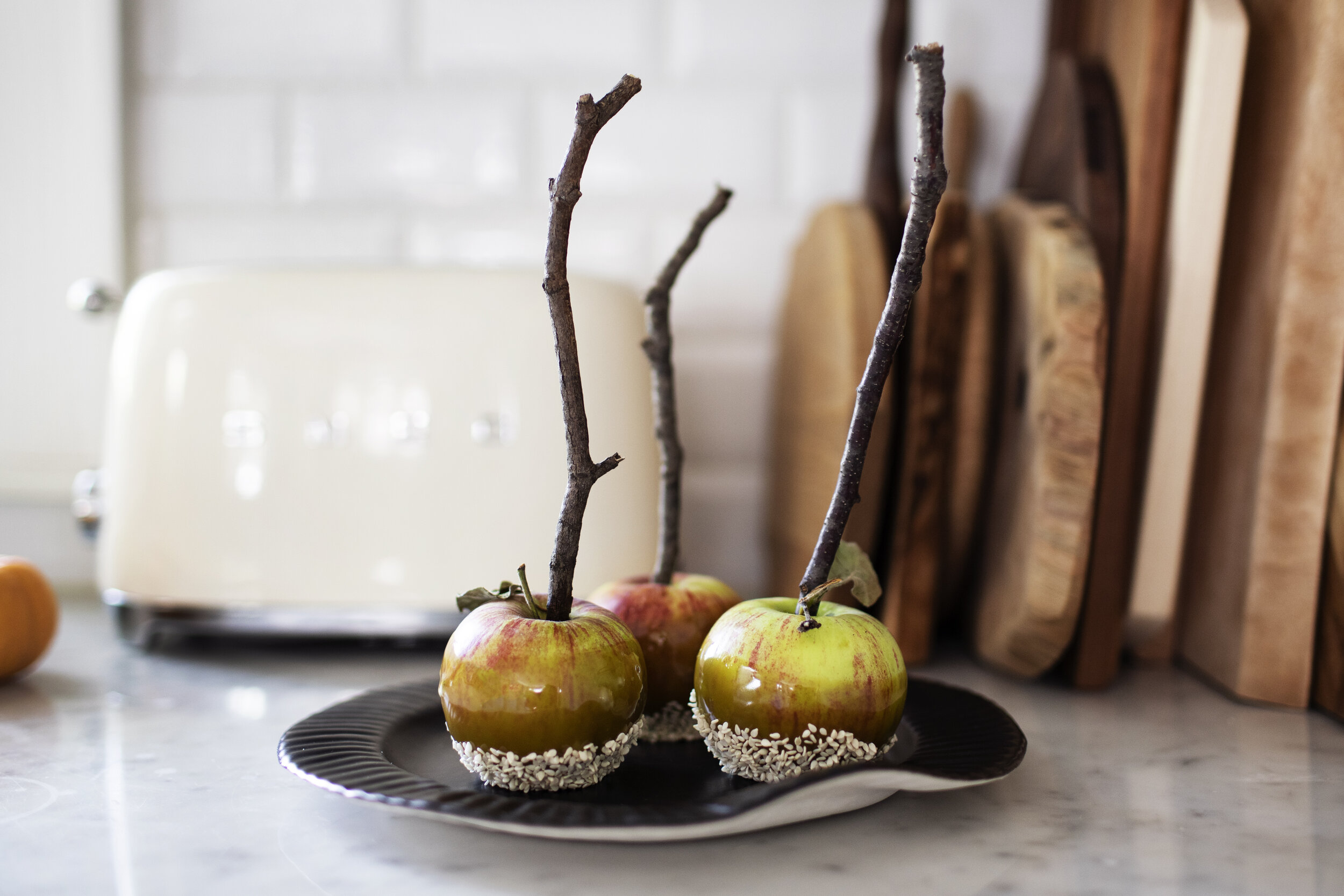 matcha caramel apples iii.jpg