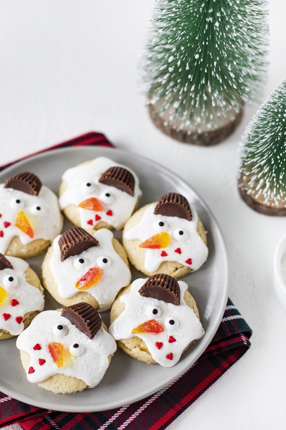 melted snowman cookies viii.jpg