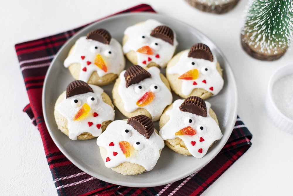 melted snowman cookies x.jpg