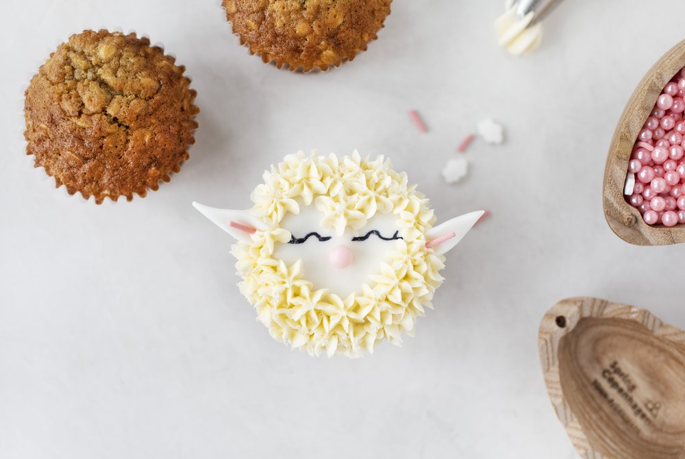 lamb cupcakes ii.jpg