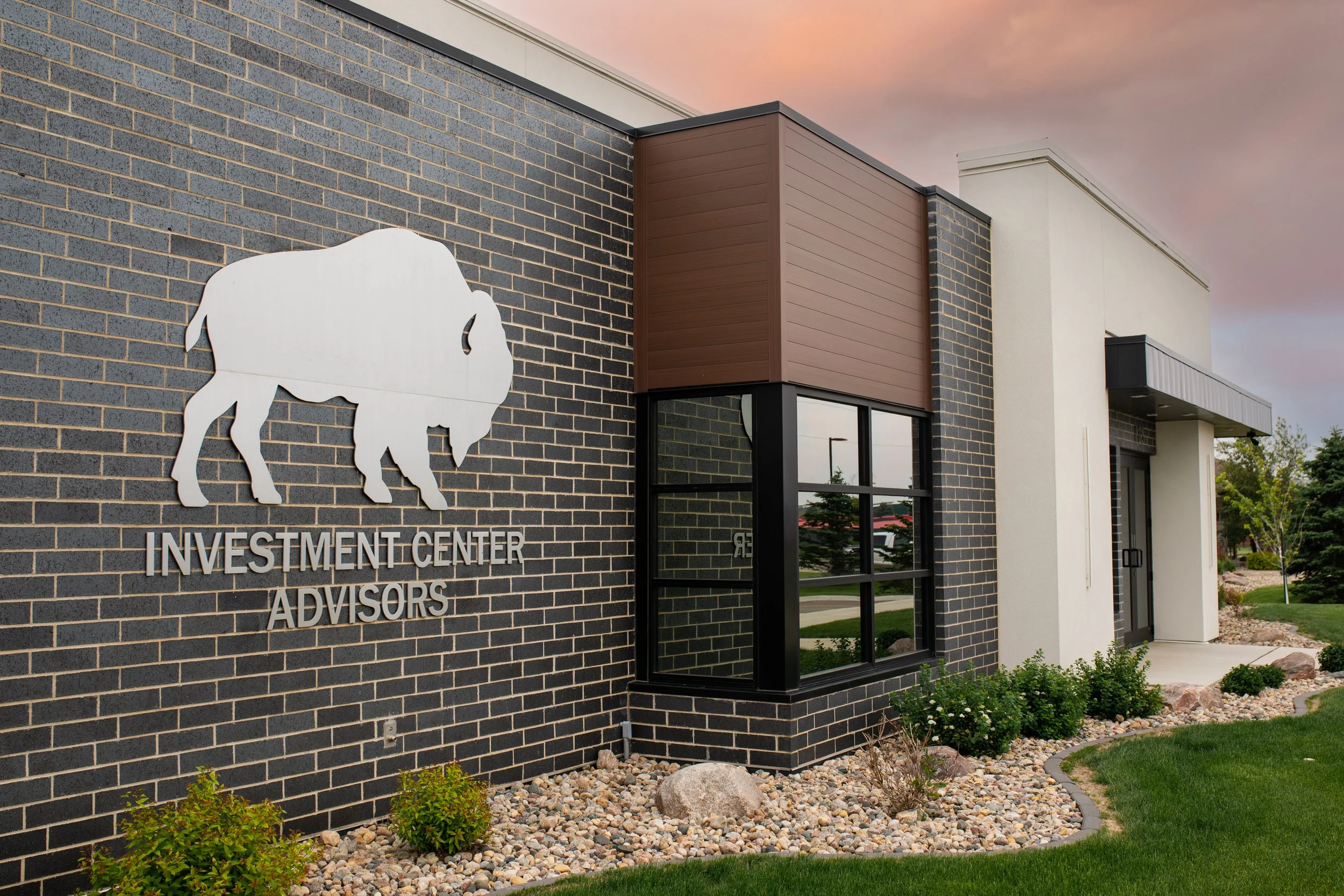 InvestmentCenterAdvisors-4.jpg