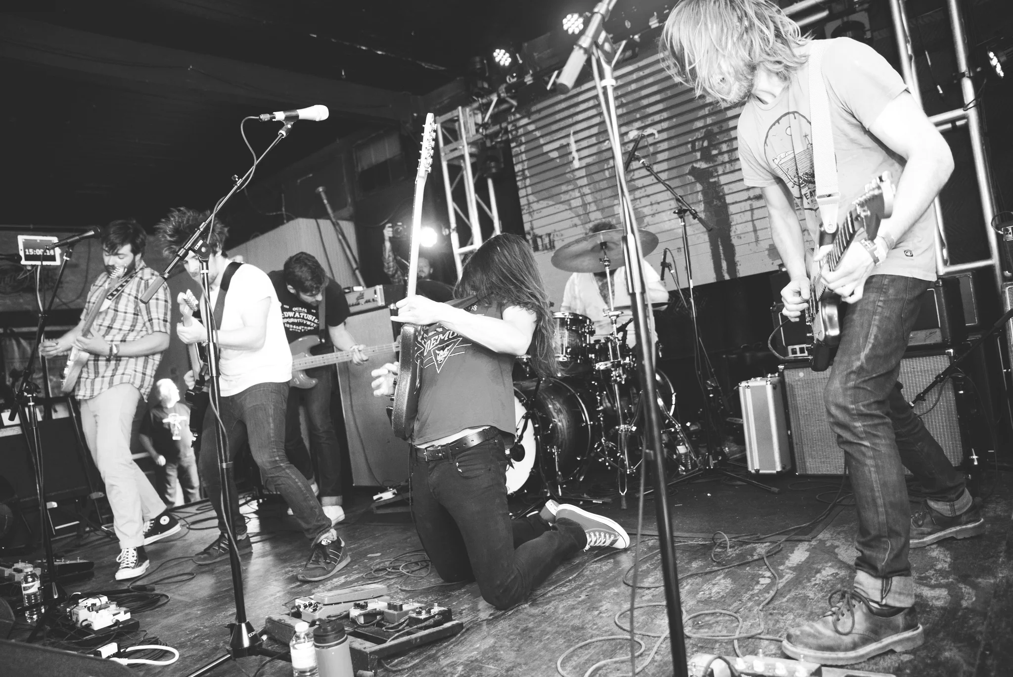DIARRHEA PLANET