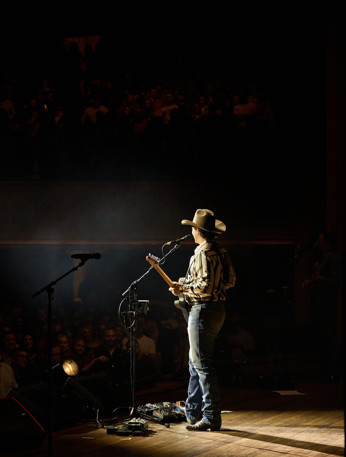ZACH_TOP_EMILY_QUIRK_NASHVILLE_RYMAN_5.png