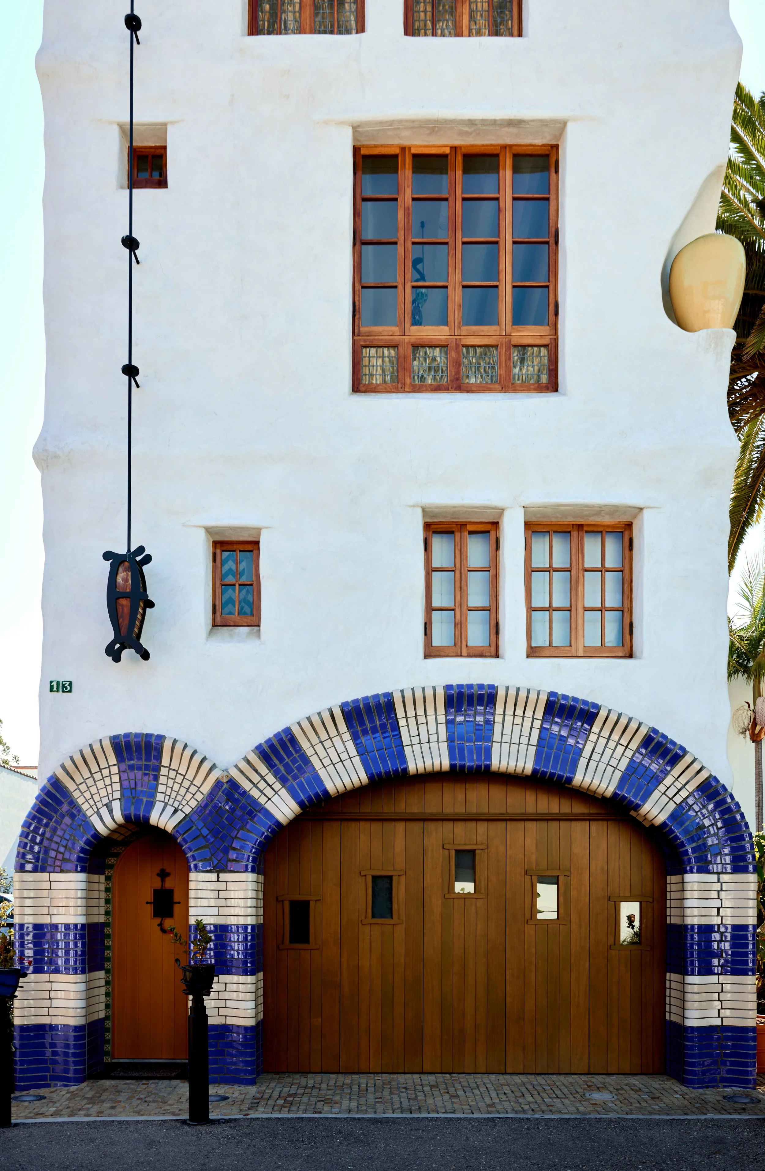 240926-28_SANTA_BARBARA_LOS_ALAMOS_Architectural_CALIFORNIA_Quirk_000724-RT-2.jpg