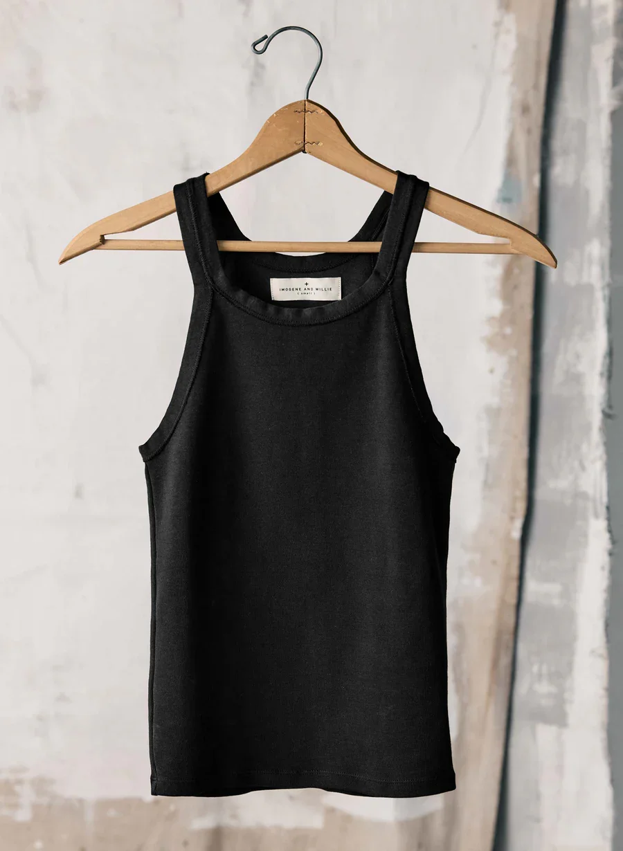 racerback-black_02.webp