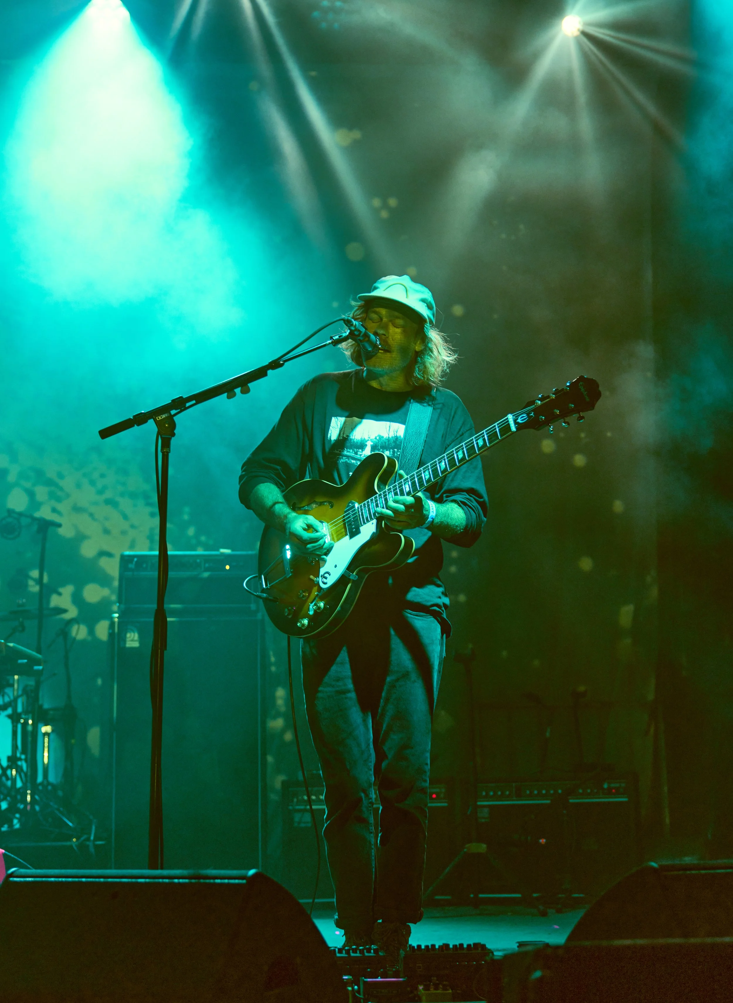 241102_LEVITATION_FEST_SLOWDIVE_Austin_Texas_Emily_Quirk_001254_WEB.jpg