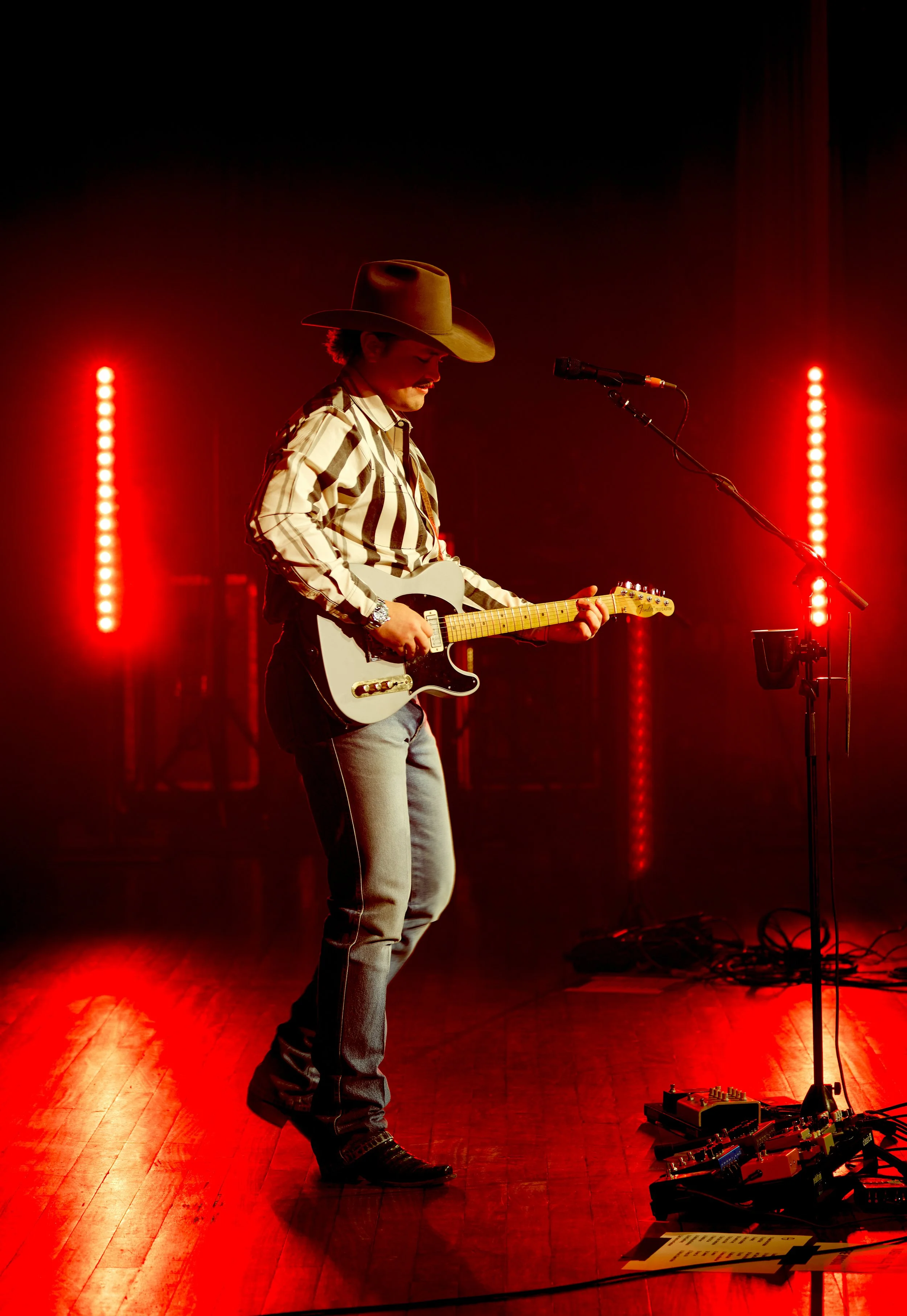 250228_Zach_Top_Ryman_Auditorium_February_Nashville_Emily_Quirk_000034.jpg