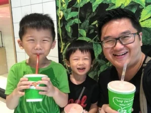 Vic & Kids.jpg