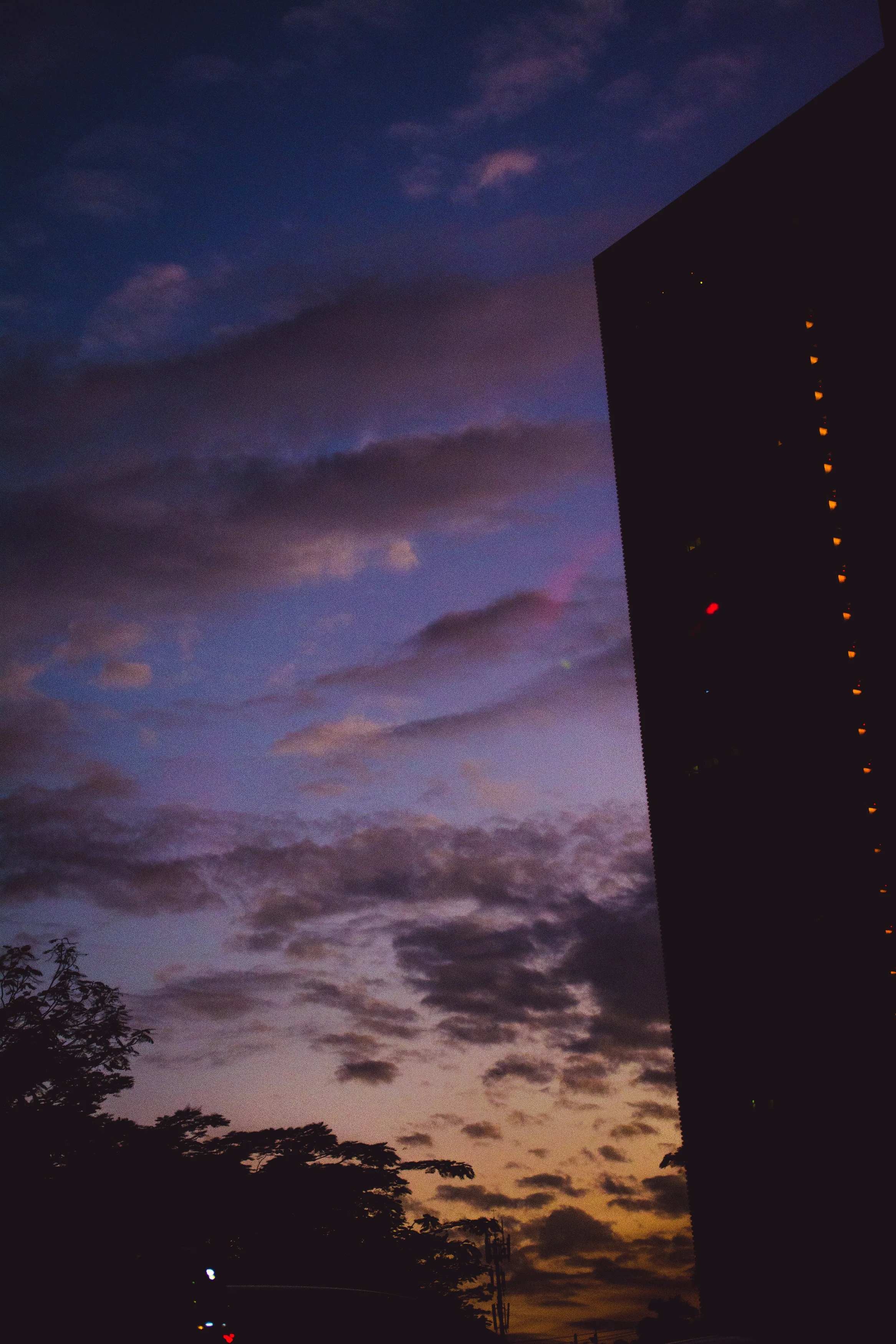 "Saw this beautiful sky on my way home. Just had to capture it."