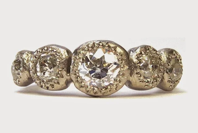 Grand Trousseau ring