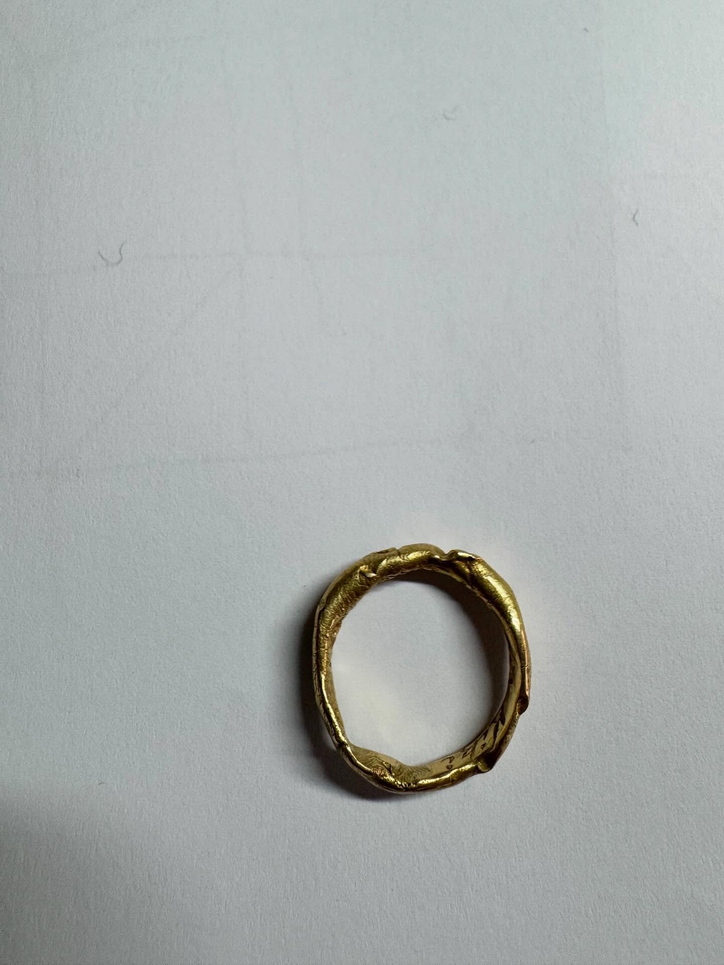 Golden handmade ring.
A ring made to hold a memory and some other memories. It couldn&rsquo;t be perfect because life doesn&rsquo;t make things that way.

#memory #ring #golden #katherinebowmanjewellery