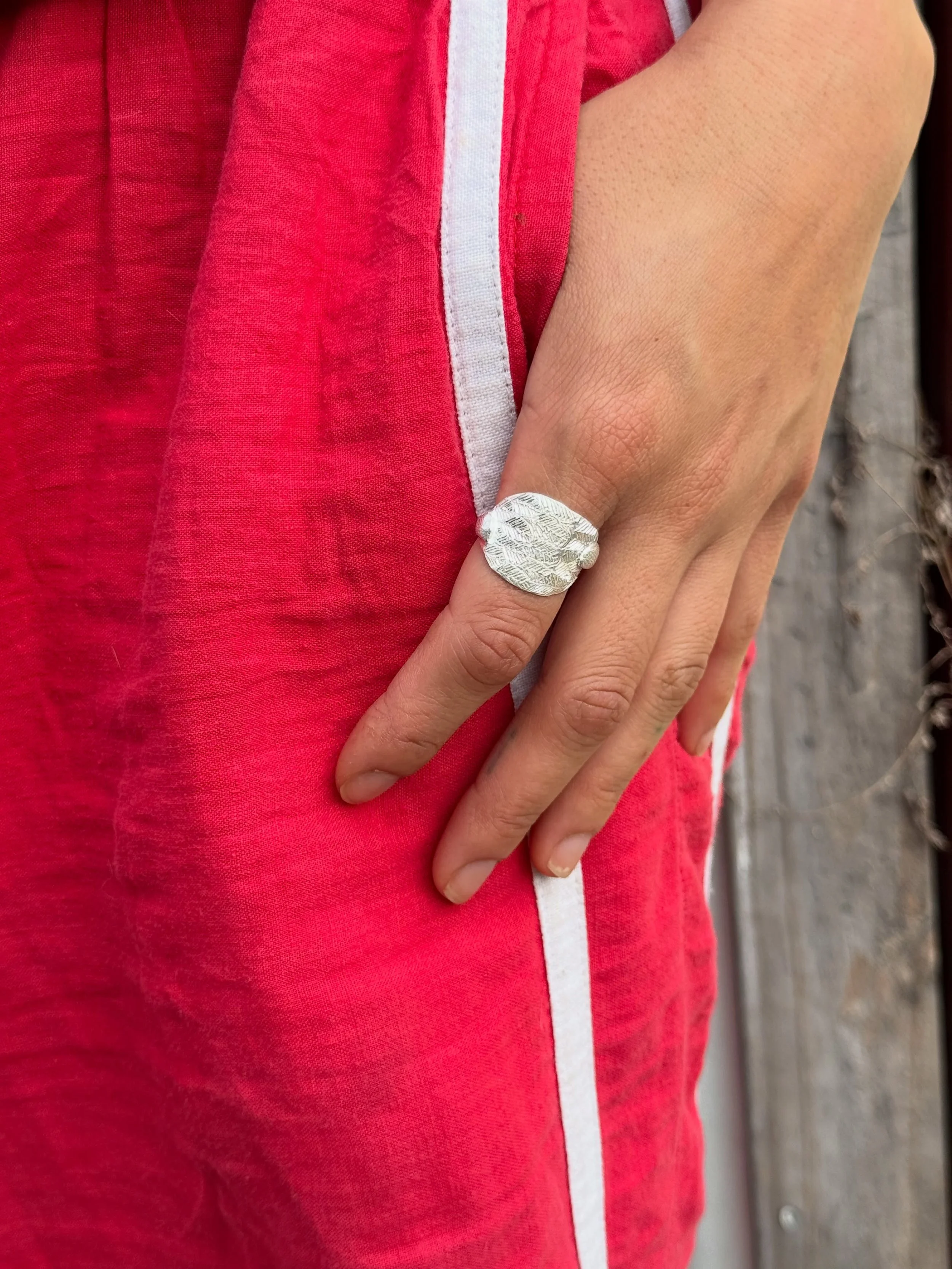 My first jewellery range, made more than twenty years ago, consisted of wide, organic rings, each one unique. In many ways, I was already working then as I do today.

These rings were not gender specific; they were made for anyone who wished to wear 