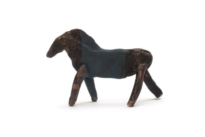 Votive.
Bronze, enamel paint.
c.50mm high.
Made in 2015.

#horses #votive #bronze #katherinebowmanjewellery