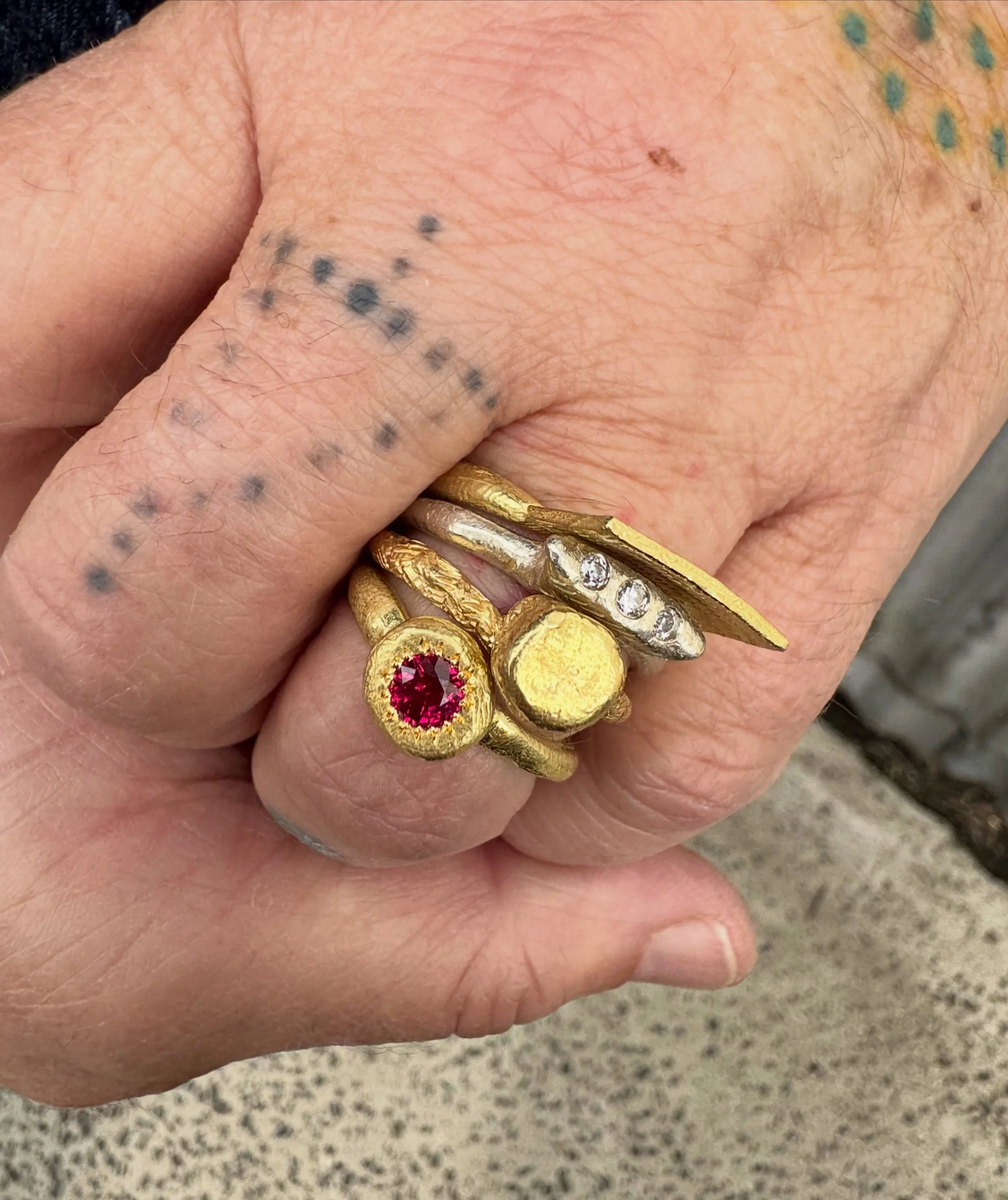 Another ring stack - an unexpected combination.

To Hold Ring.
Encens Ring.
Cantena Ring.
Salutation Ring.

All four of these rings are available at the studio - open b appointment. Please DM or email if you would like any further information or imag