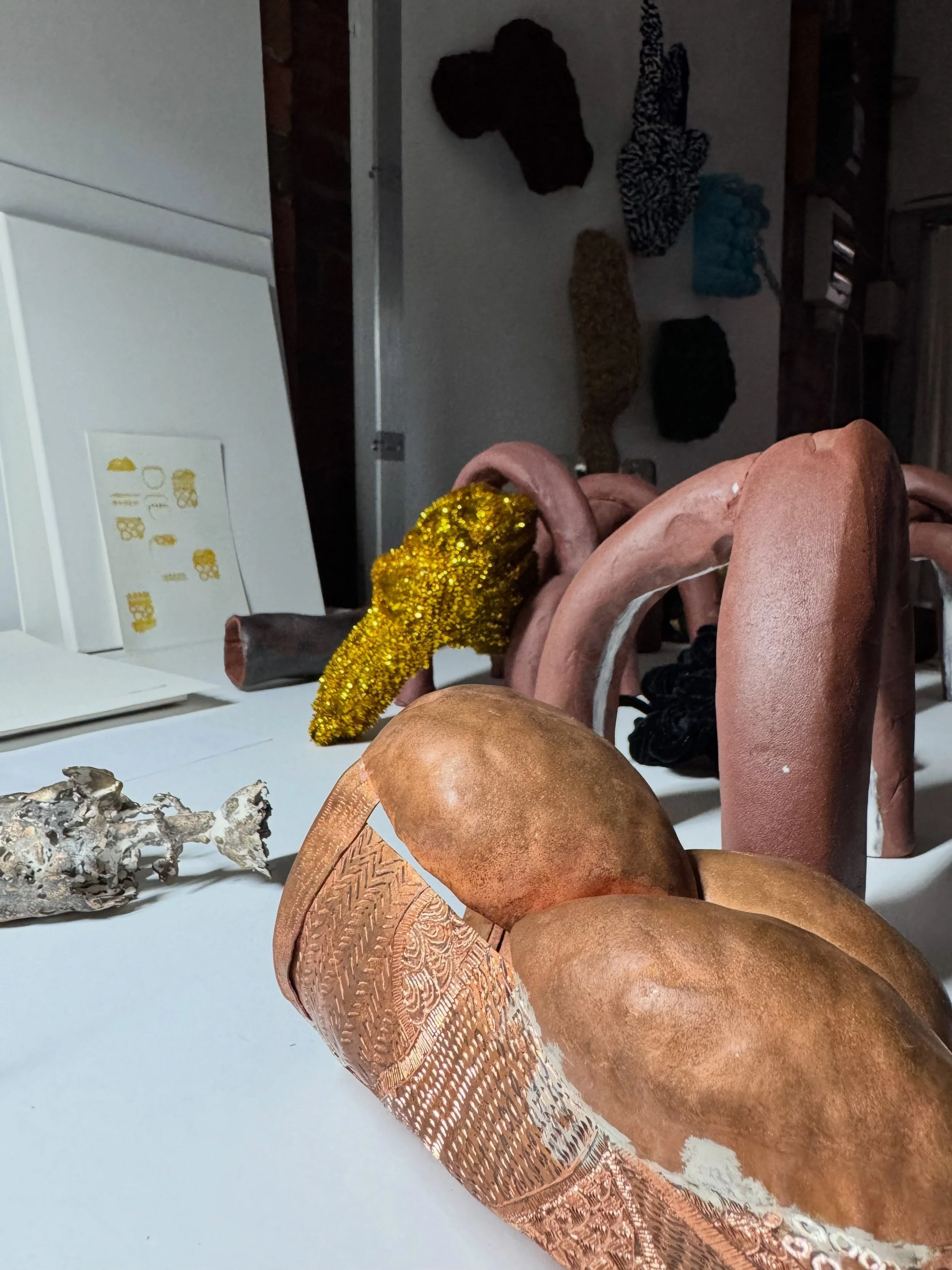 Monday evening studio table.

#studio