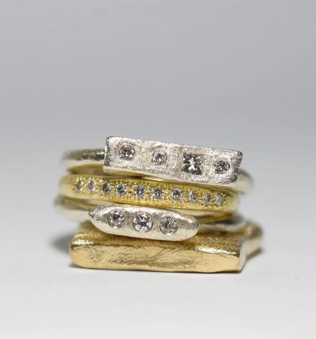 ✨Dream Ring Stack✨

From the top:

9ct white gold Mneme ring set with white diamonds

18ct yellow gold Possibilities ring set with diamonds

9ct white gold Cantena ring set with diamonds 

9ct yellow gold Lyre ring with hand engraving

These rings ca