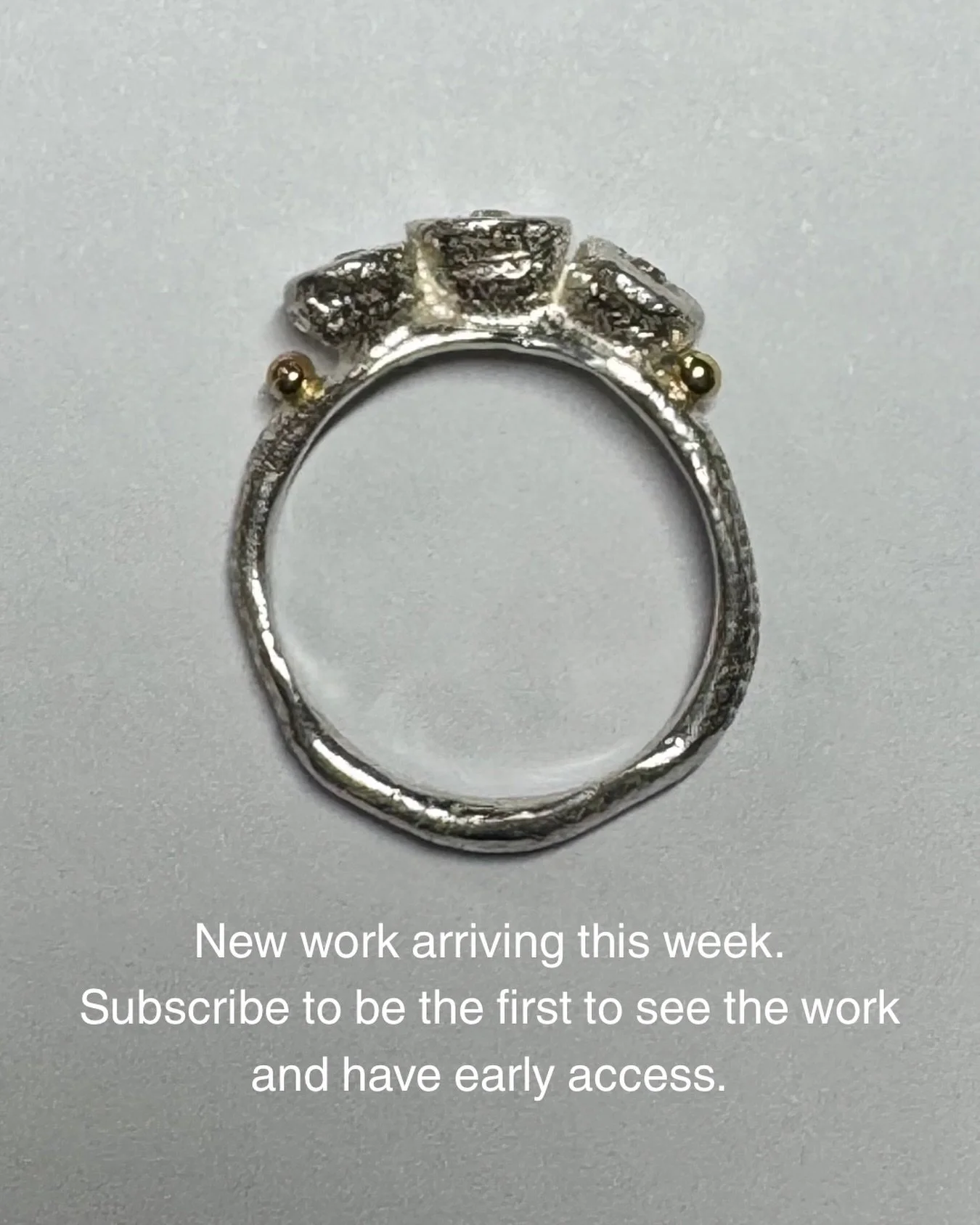 New work arriving this week&hellip;.

Subscribe to be the first to see the work and have early access.
Link in bio (or dm your email and we can add you)

#uniquejewelry #handmade #bespokejewellery #silver #handengraved