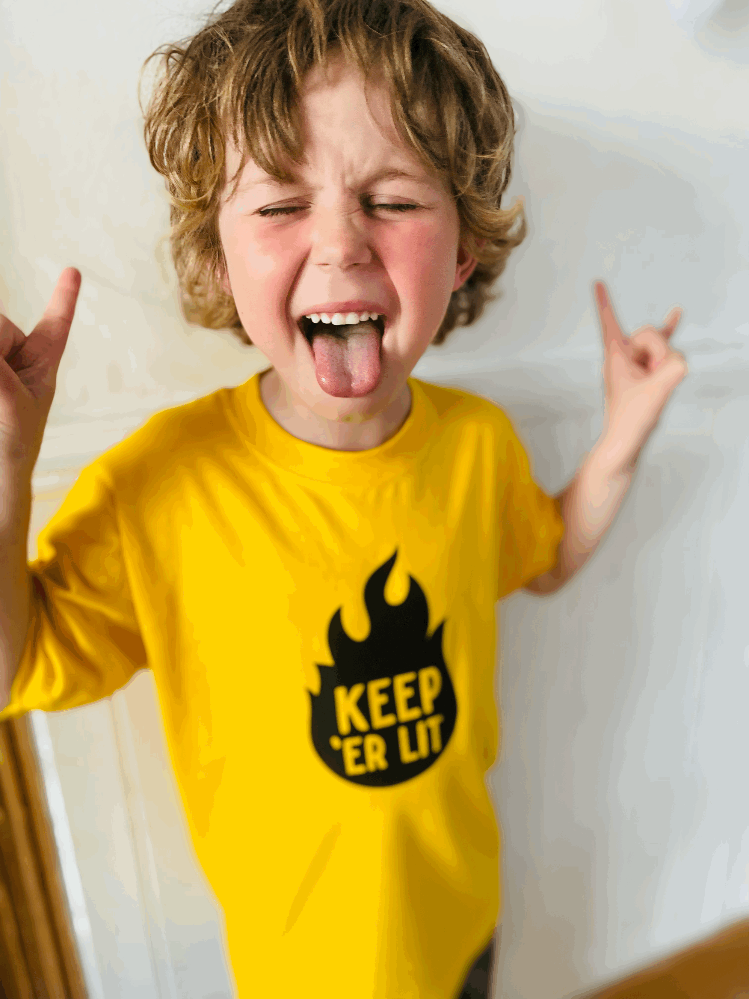 keep er lit kids tee