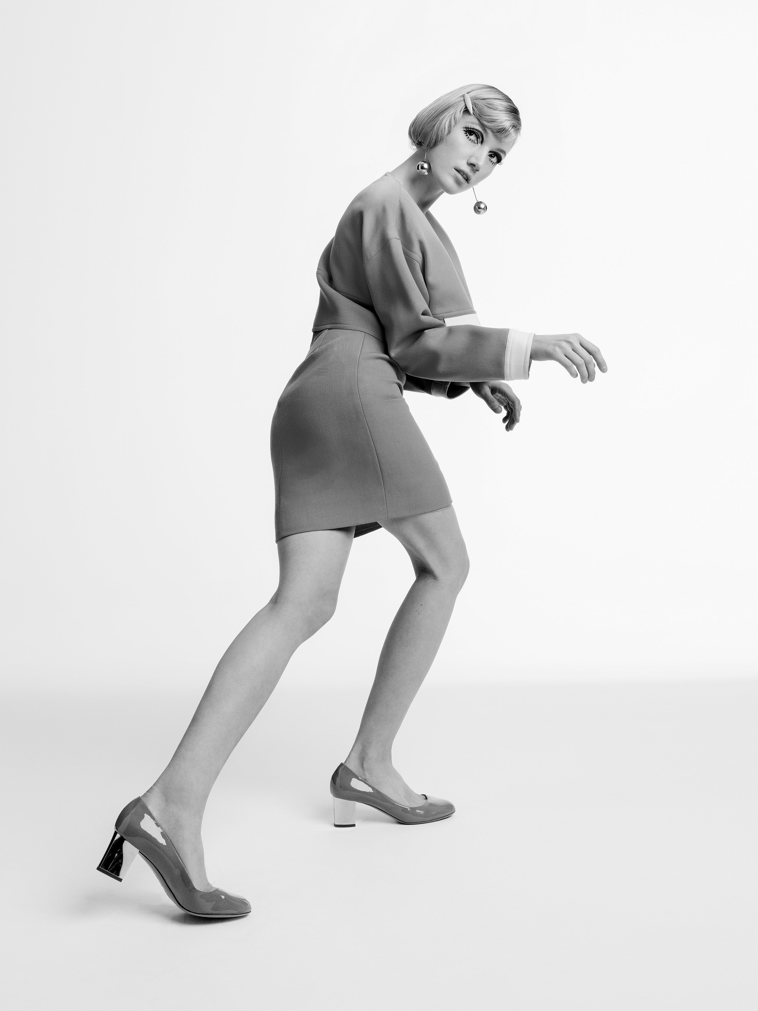 !TWIGGY_B:W_PINK DRESS_1_DSF6735.jpg