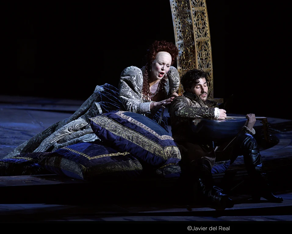 Anna Caterina Antonacci and Leonardo Capalbo in a scene from Gloriana