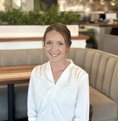 CHELSEA HAHN, MANAGER