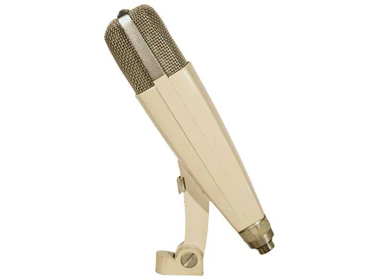 Sennheiser-MD421-original.jpg
