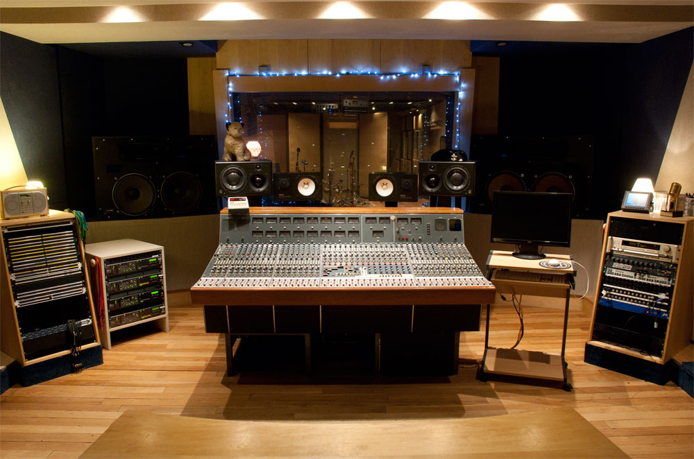 Control-1.jpg