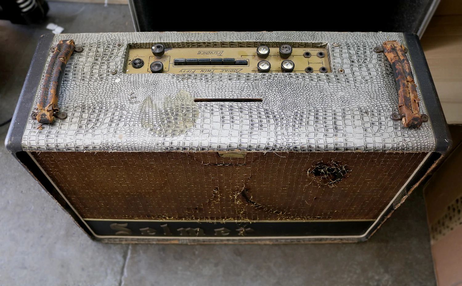 Selmer-amp-2.jpg