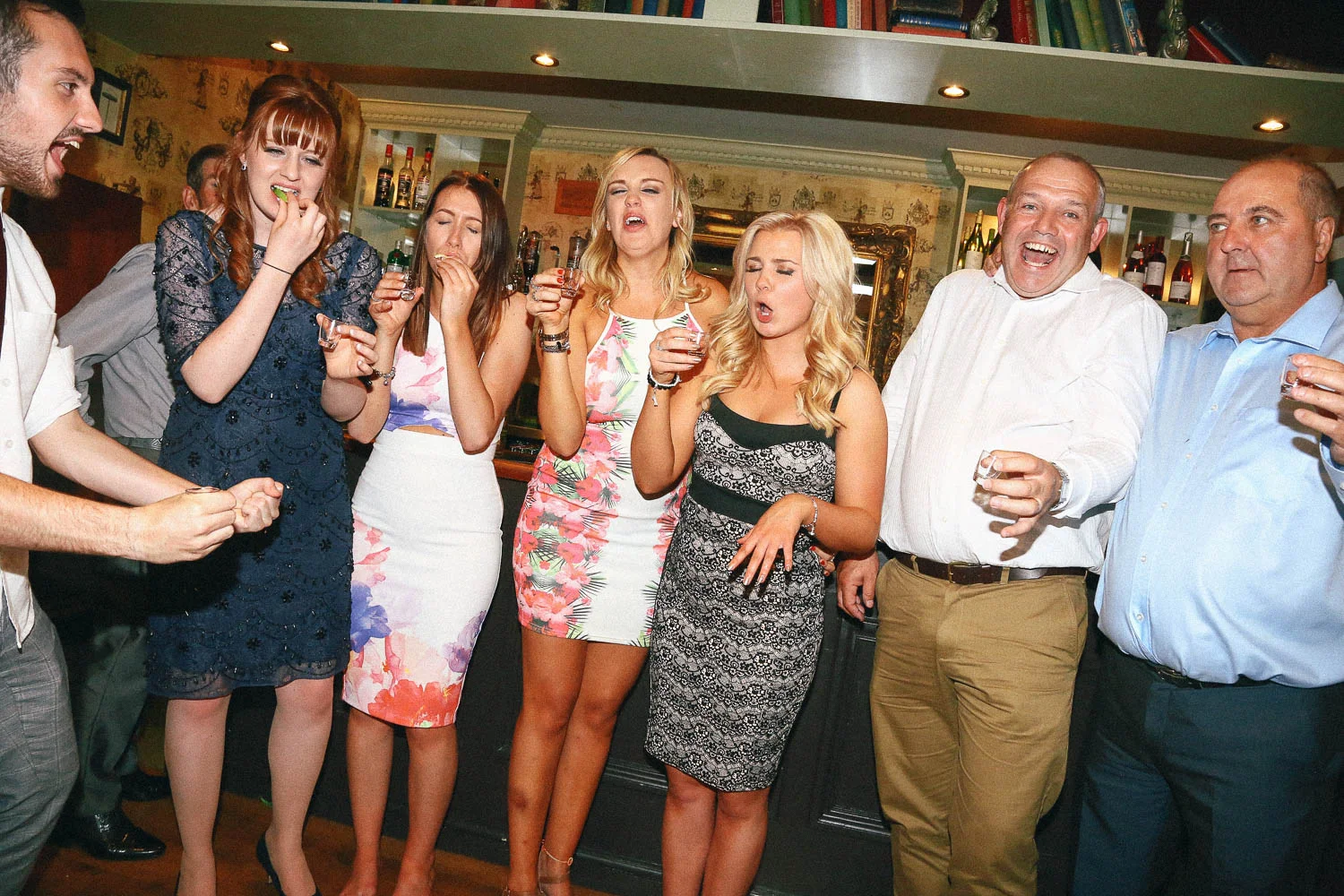 Shireburn Arms Wedding Photography-49.jpg