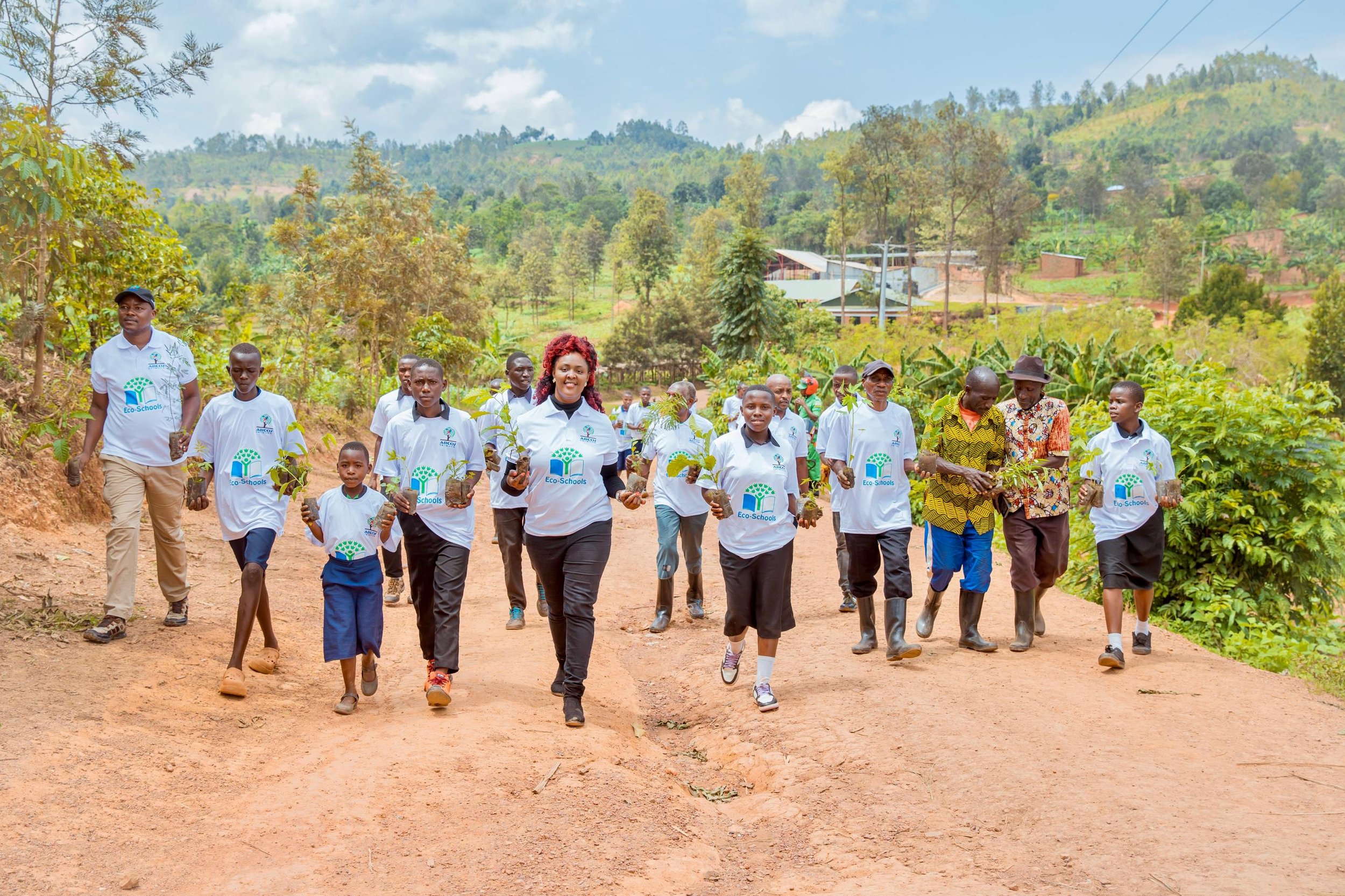 2025_EcoSchools_Rwanda_TreePlanting (10).jpg