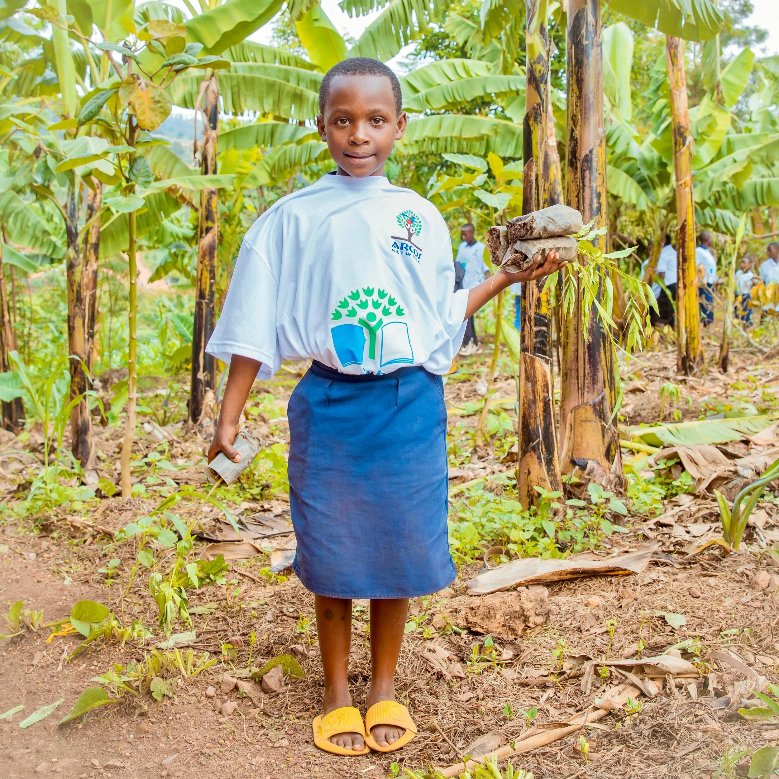 2025_ecoschools_rwanda_treeplanting-13-1_55101276485_o.jpg