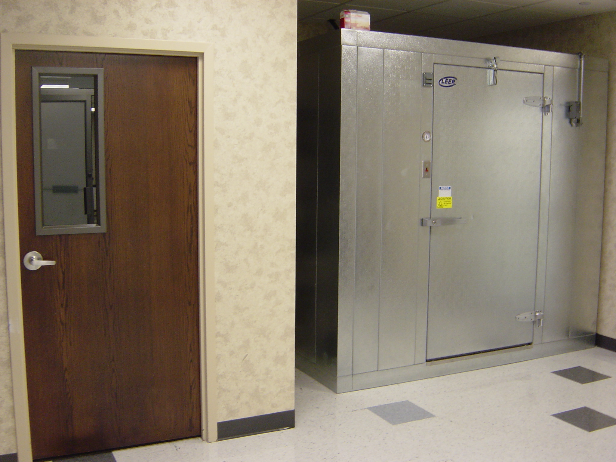 Walk-in can be configured as cooler or freezer