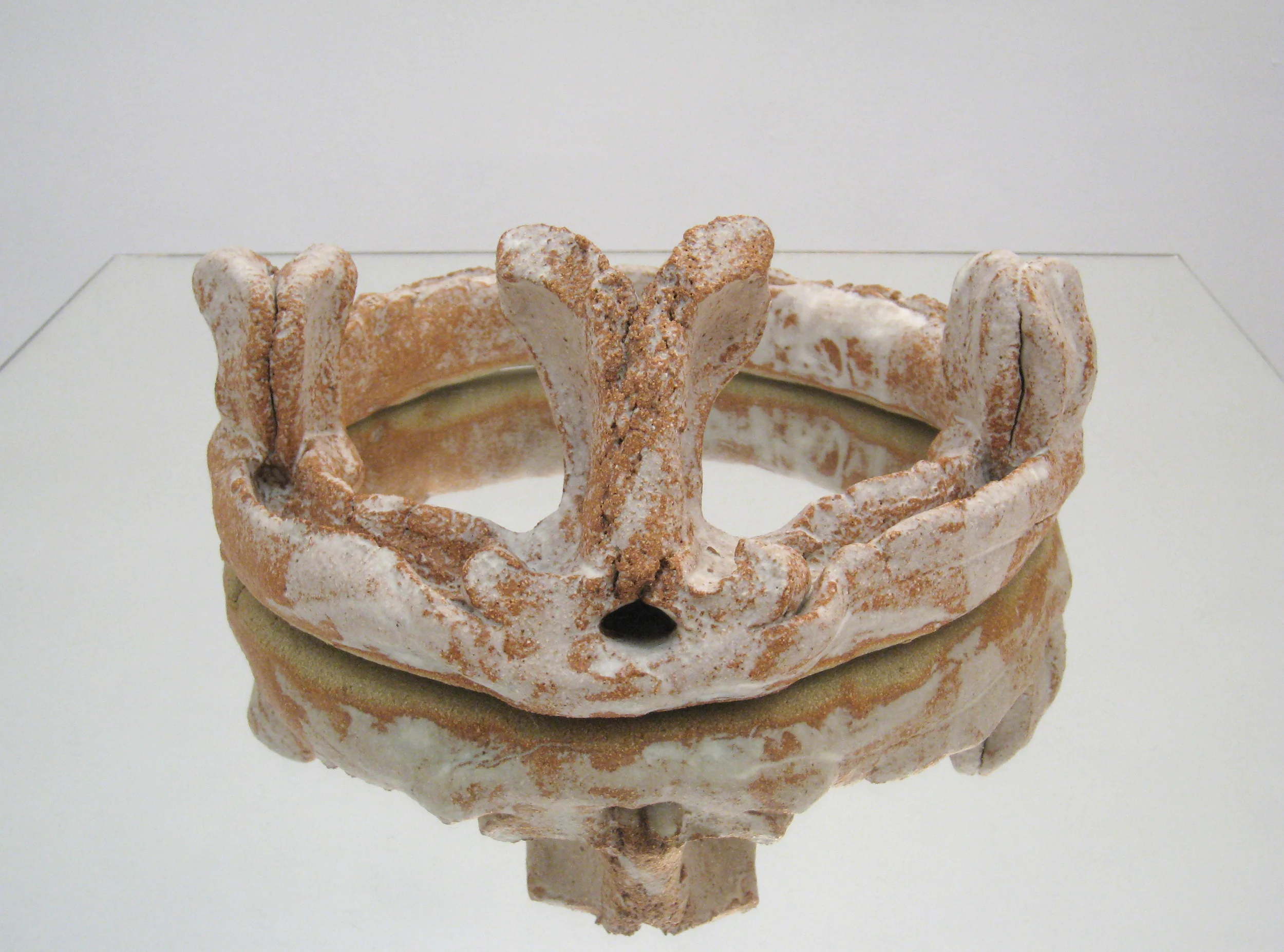  The Crown (2010) Stoneware and glazing ceramic piece on mirror 