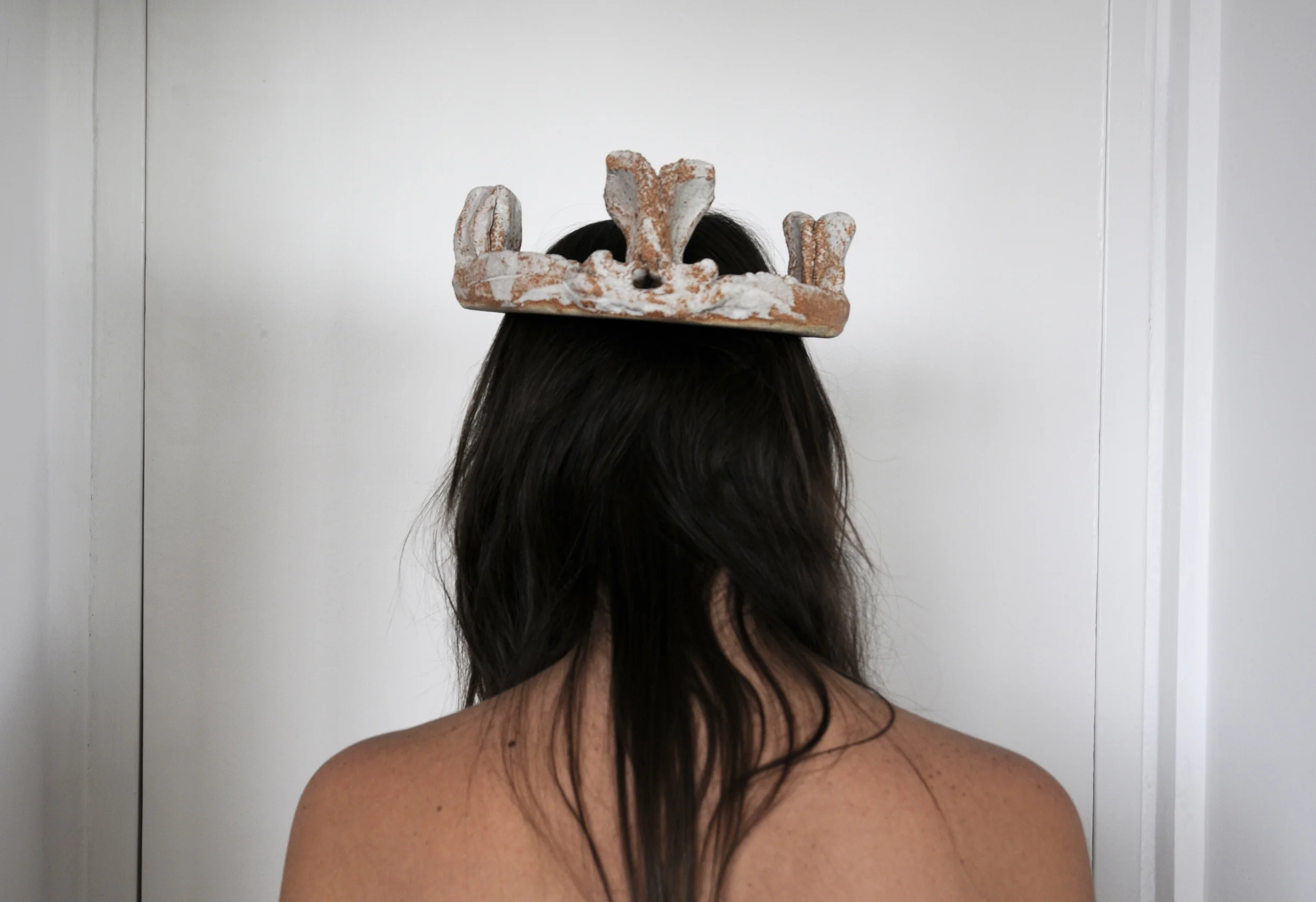  C-Print 40x60cm Photography using original ceramic pieces 
